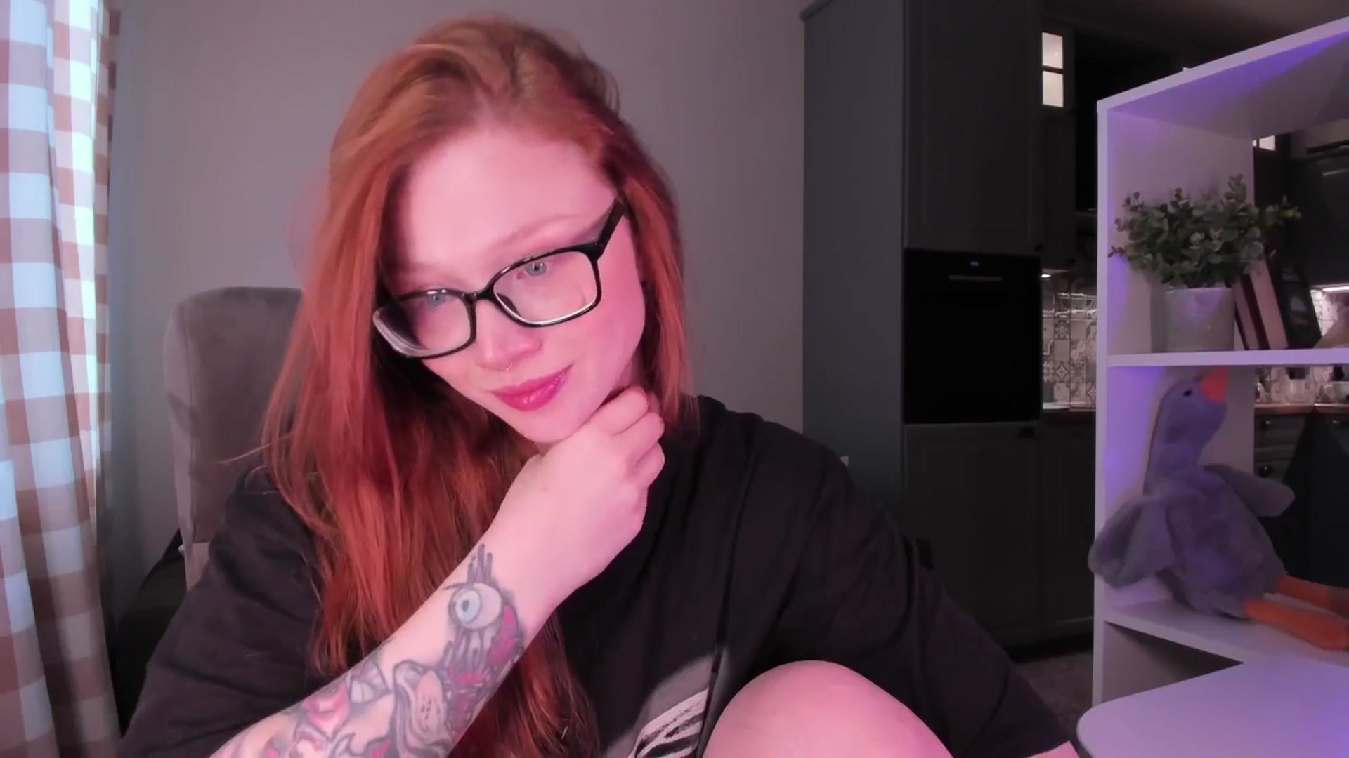 Gallery image thumbnail from euphoriadance's myfreecams stream on, 04/23/2026, 07:10 image 18 of 20