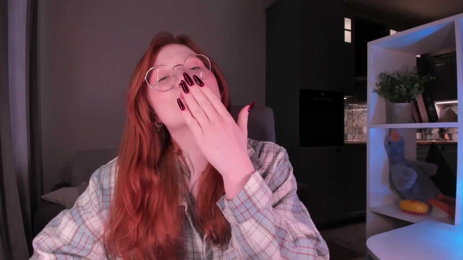 Gallery image thumbnail from euphoriadance's myfreecams stream on, 04/24/2026, 07:11 image 15 of 20
