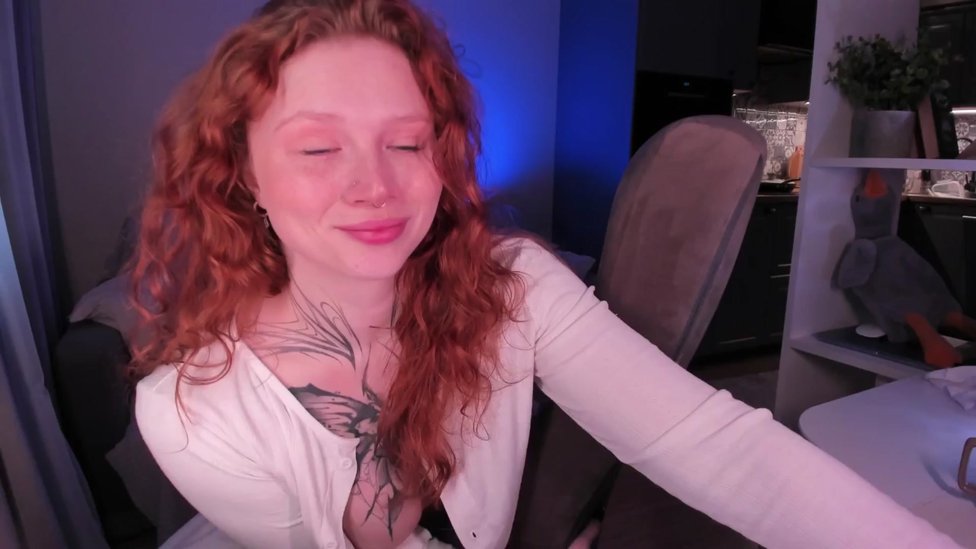 Gallery image thumbnail from euphoriadance's myfreecams stream on, 04/26/2026, 08:14 image 14 of 20