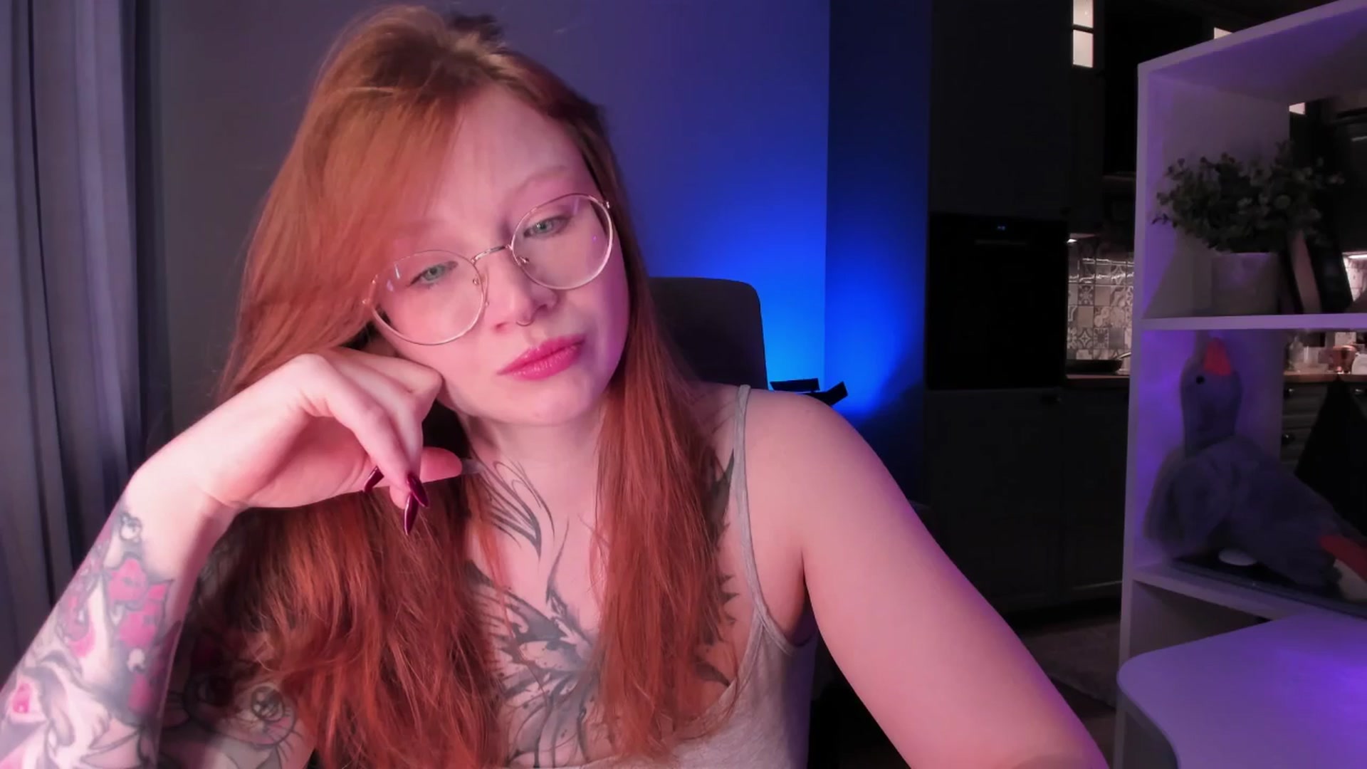 Gallery image thumbnail from euphoriadance's myfreecams stream on, 04/28/2026, 07:25 image 18 of 20