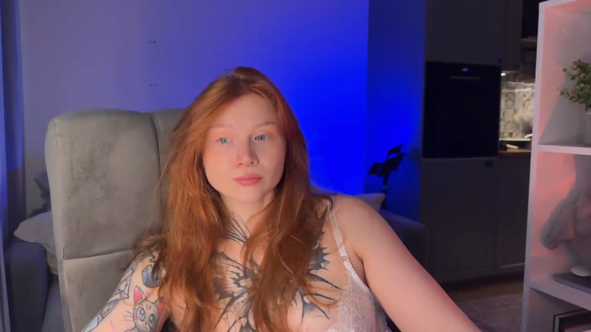 Gallery image thumbnail from euphoriadance's myfreecams stream on, 05/19/2026, 06:03 image 7 of 20