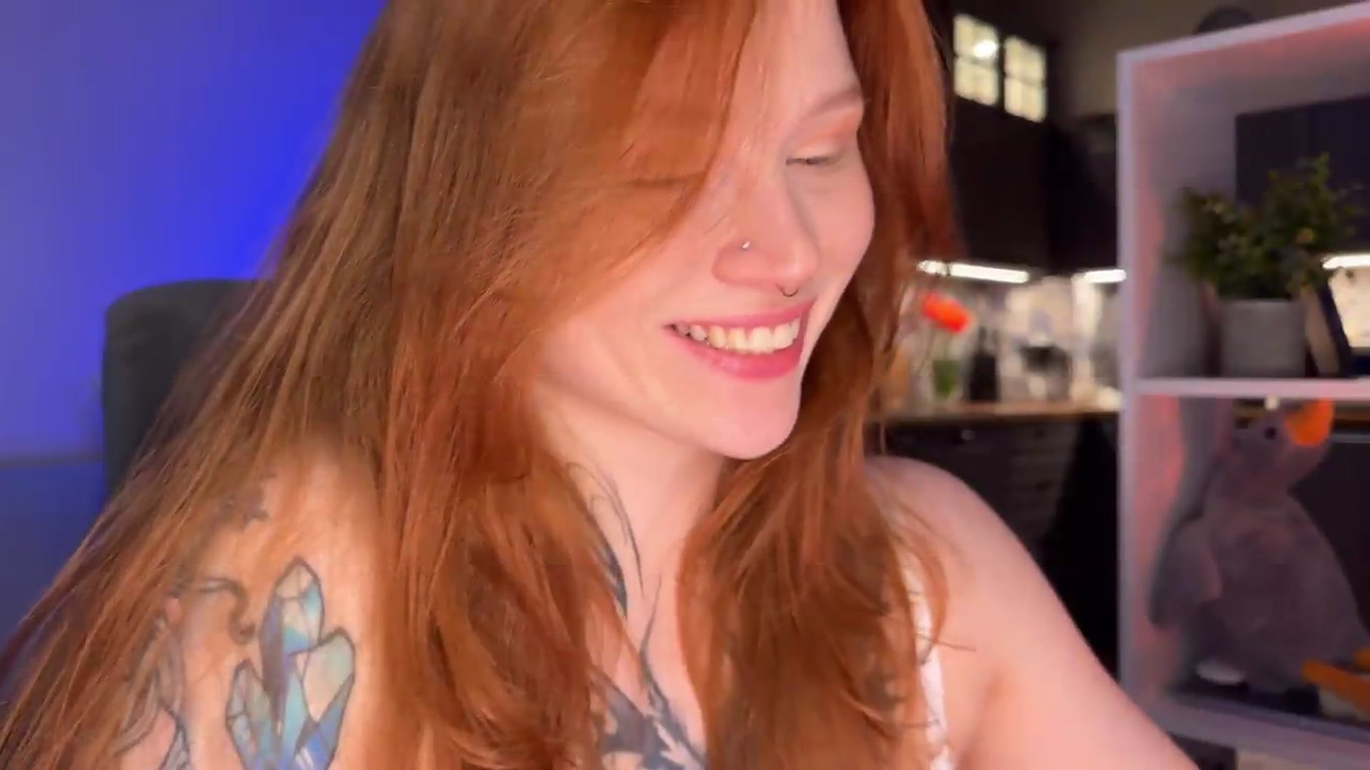 Gallery image thumbnail from euphoriadance's myfreecams stream on, 05/19/2026, 06:57 image 17 of 20