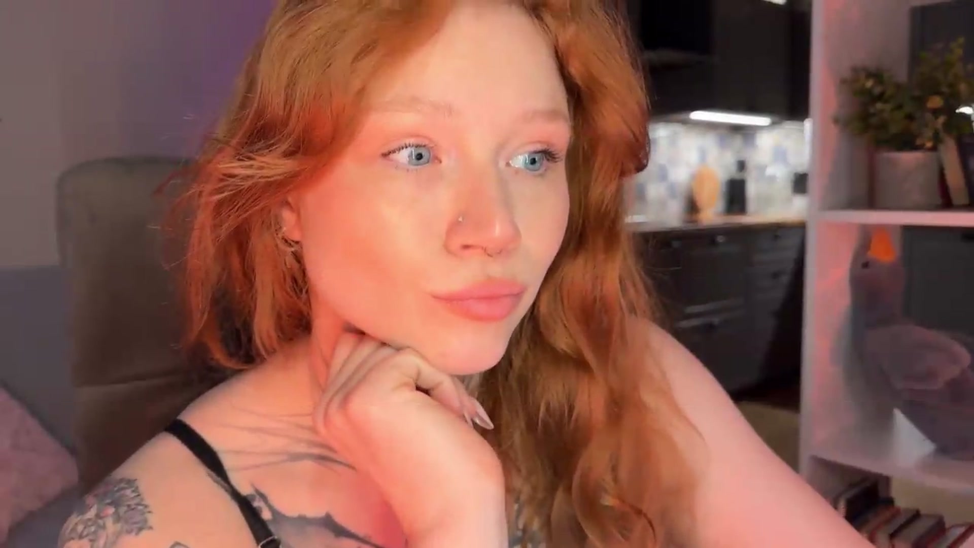 Gallery image thumbnail from euphoriadance's myfreecams stream on, 05/29/2026, 06:43 image 10 of 20