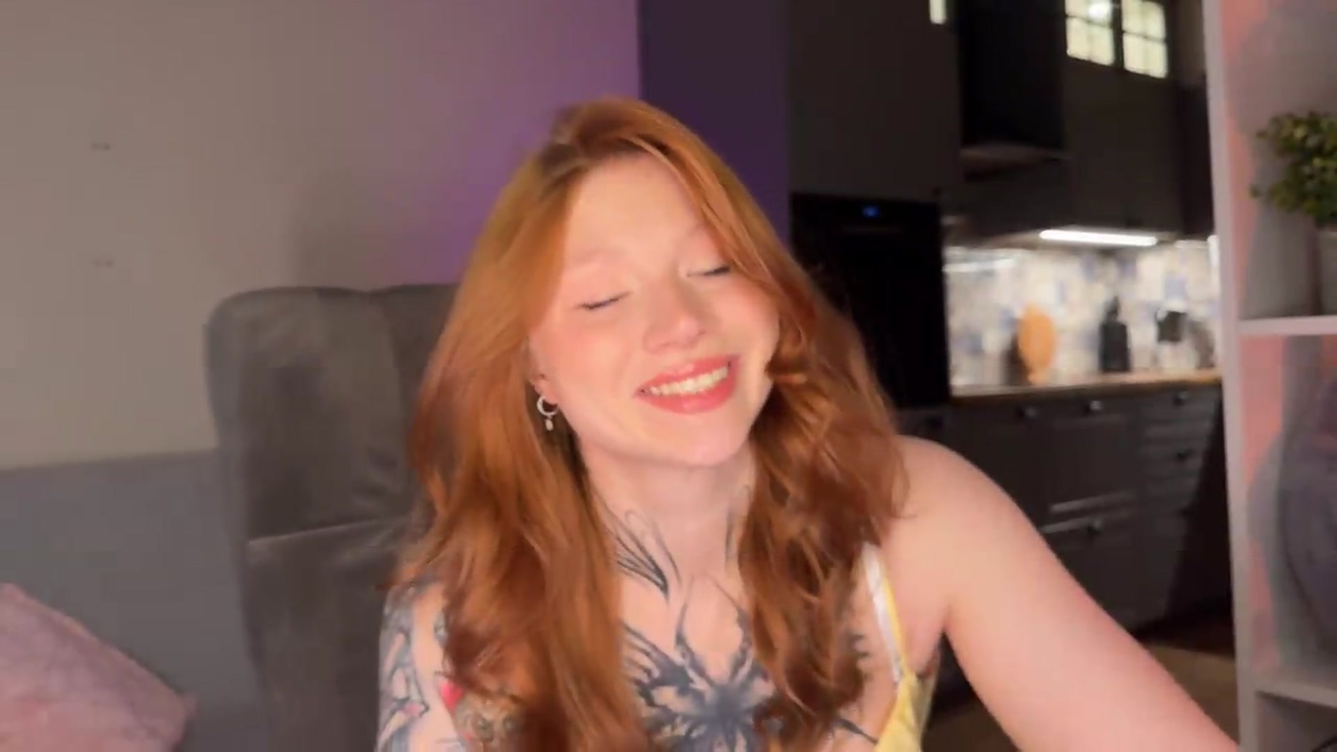 Gallery image thumbnail from euphoriadance's myfreecams stream on, 05/30/2026, 07:03 image 3 of 20