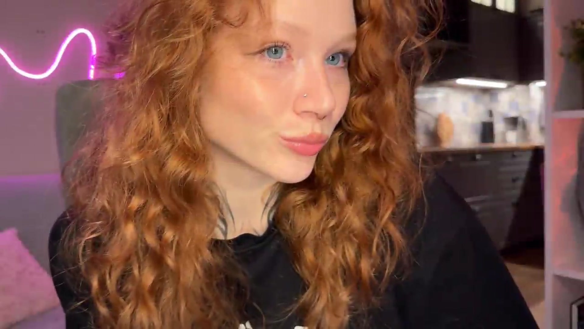 Gallery image thumbnail from euphoriadance's myfreecams stream on, 06/04/2026, 05:48 image 19 of 20