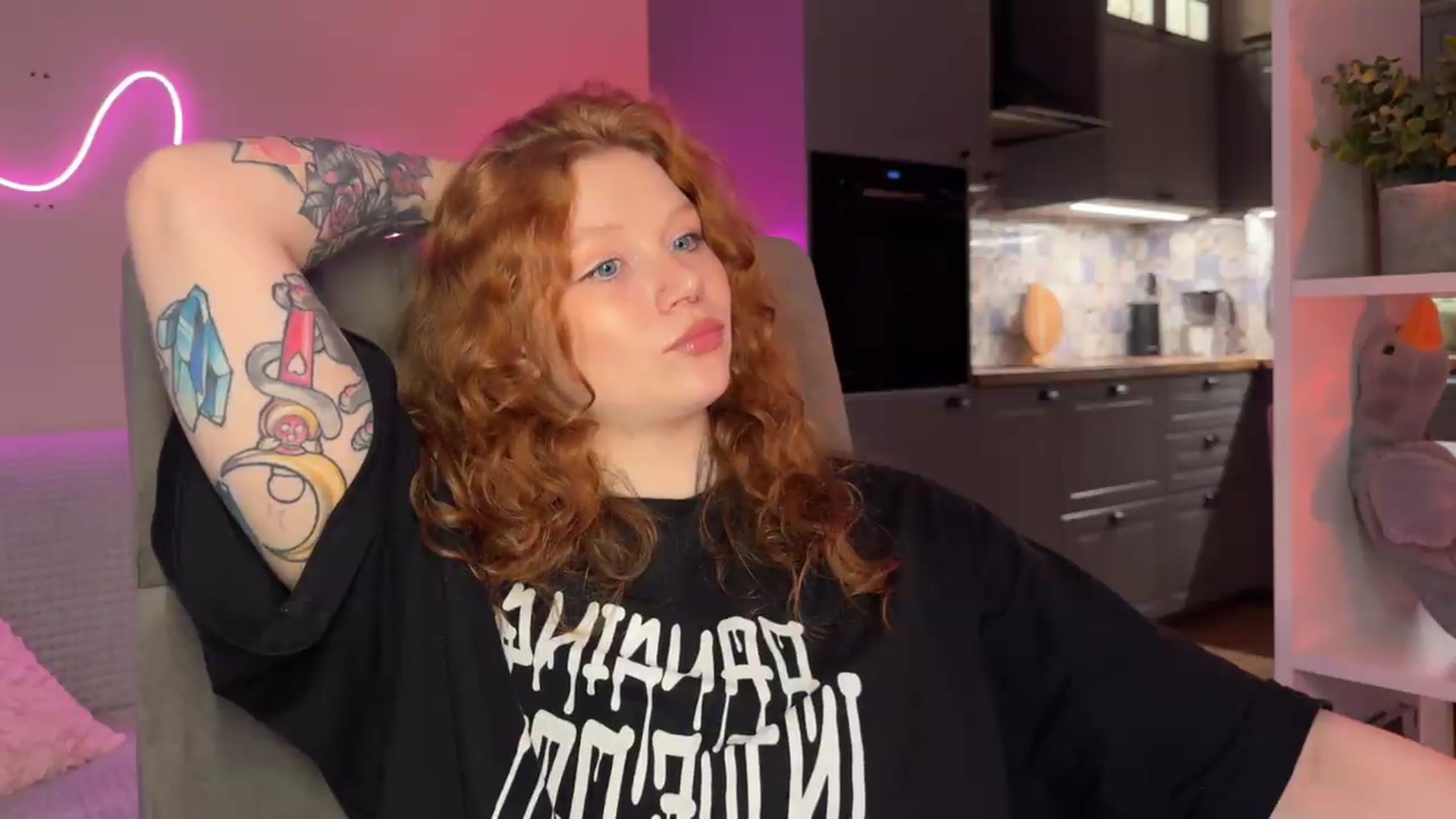Gallery image thumbnail from euphoriadance's myfreecams stream on, 06/04/2026, 05:48 image 7 of 20