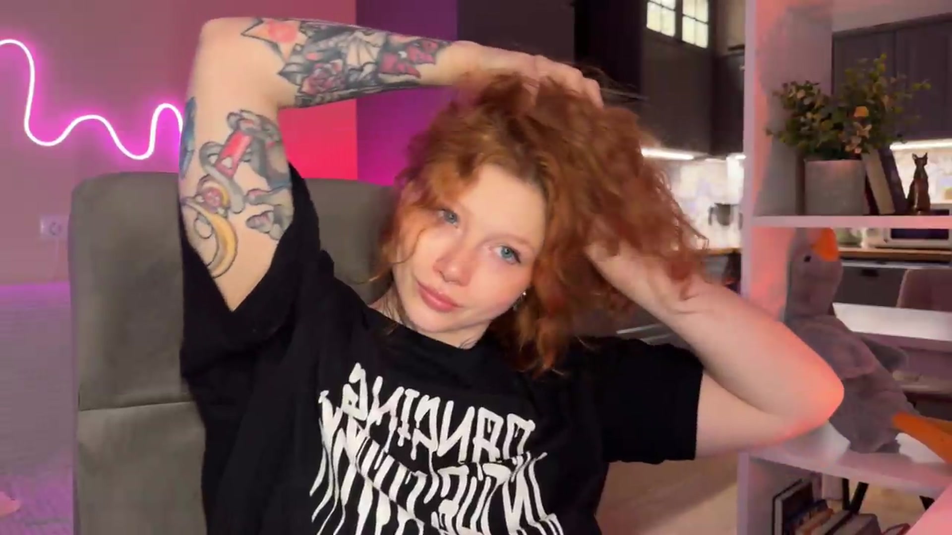 Gallery image thumbnail from euphoriadance's myfreecams stream on, 06/04/2026, 06:59 image 10 of 20