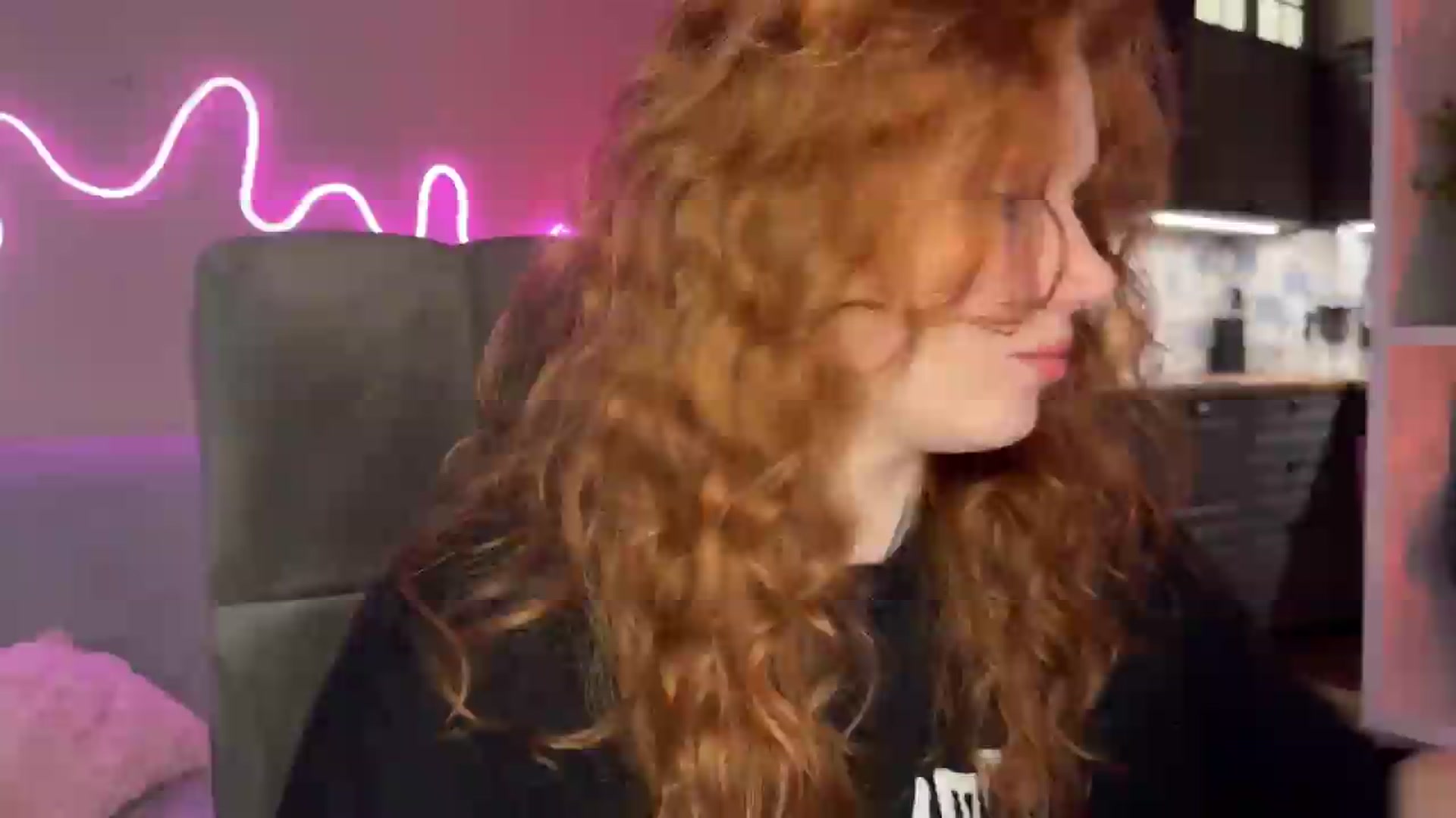 Gallery image thumbnail from euphoriadance's myfreecams stream on, 06/04/2026, 06:59 image 3 of 20