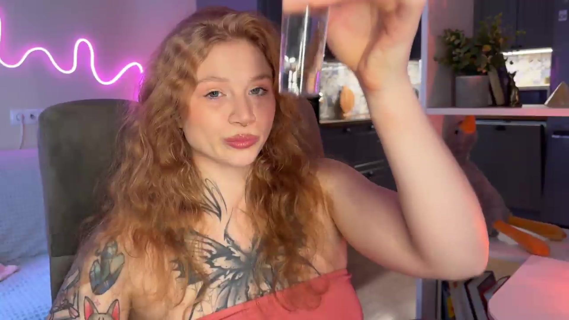 Gallery image thumbnail from euphoriadance's myfreecams stream on, 06/06/2026, 08:13 image 10 of 20