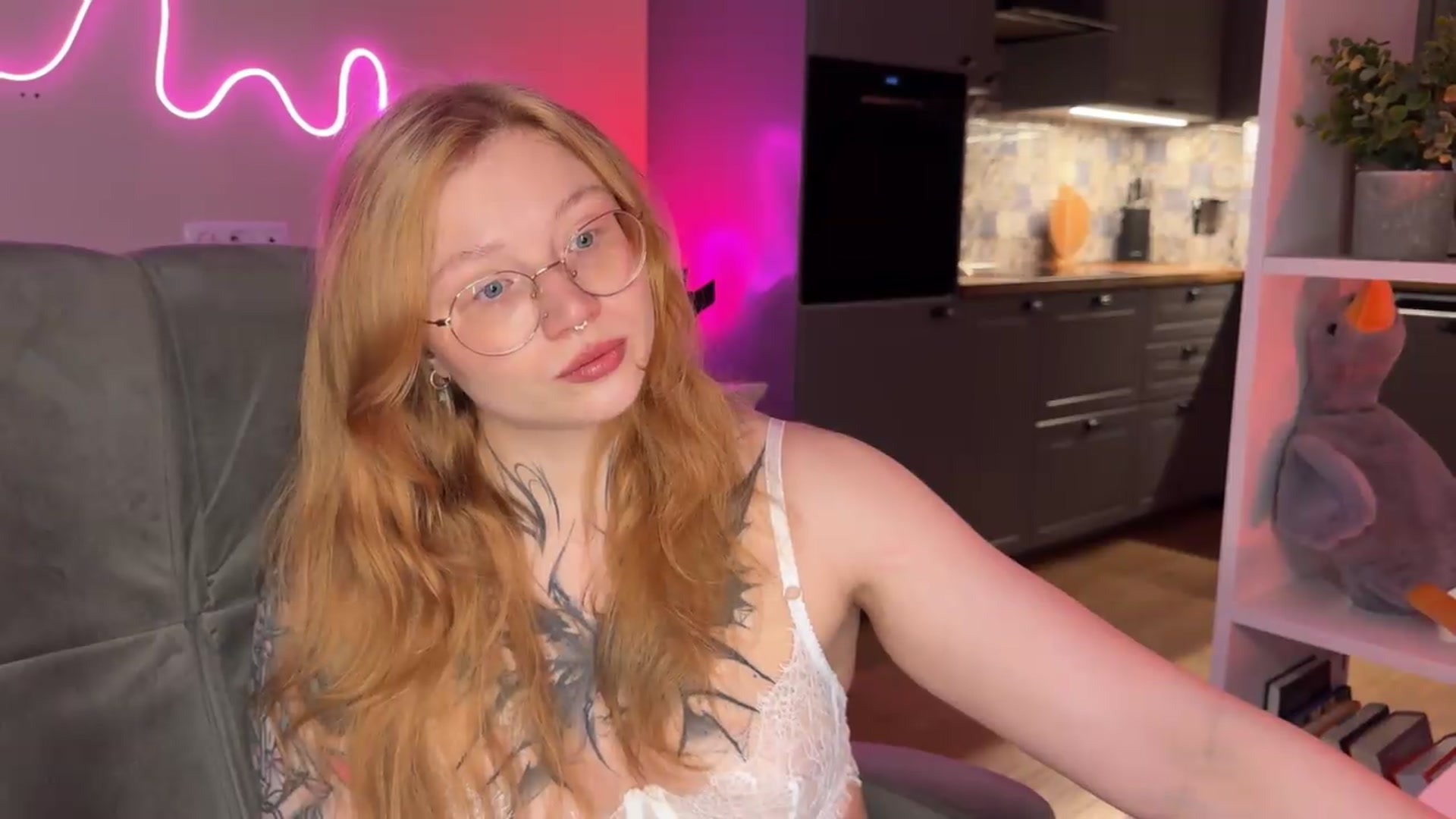 Gallery image thumbnail from euphoriadance's myfreecams stream on, 06/10/2026, 06:59 image 19 of 20