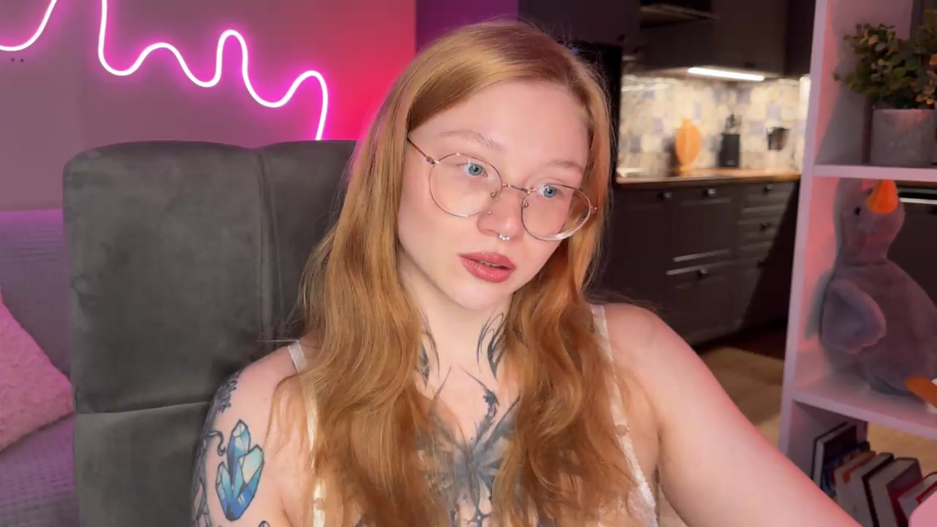 Gallery image thumbnail from euphoriadance's myfreecams stream on, 06/10/2026, 06:59 image 14 of 20