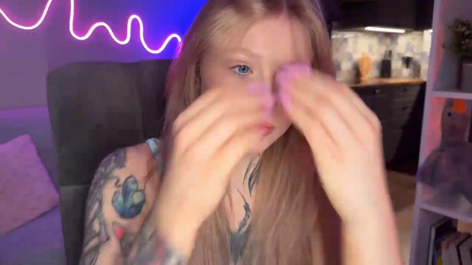 Gallery image thumbnail from euphoriadance's myfreecams stream on, 06/14/2026, 06:08 image 15 of 20