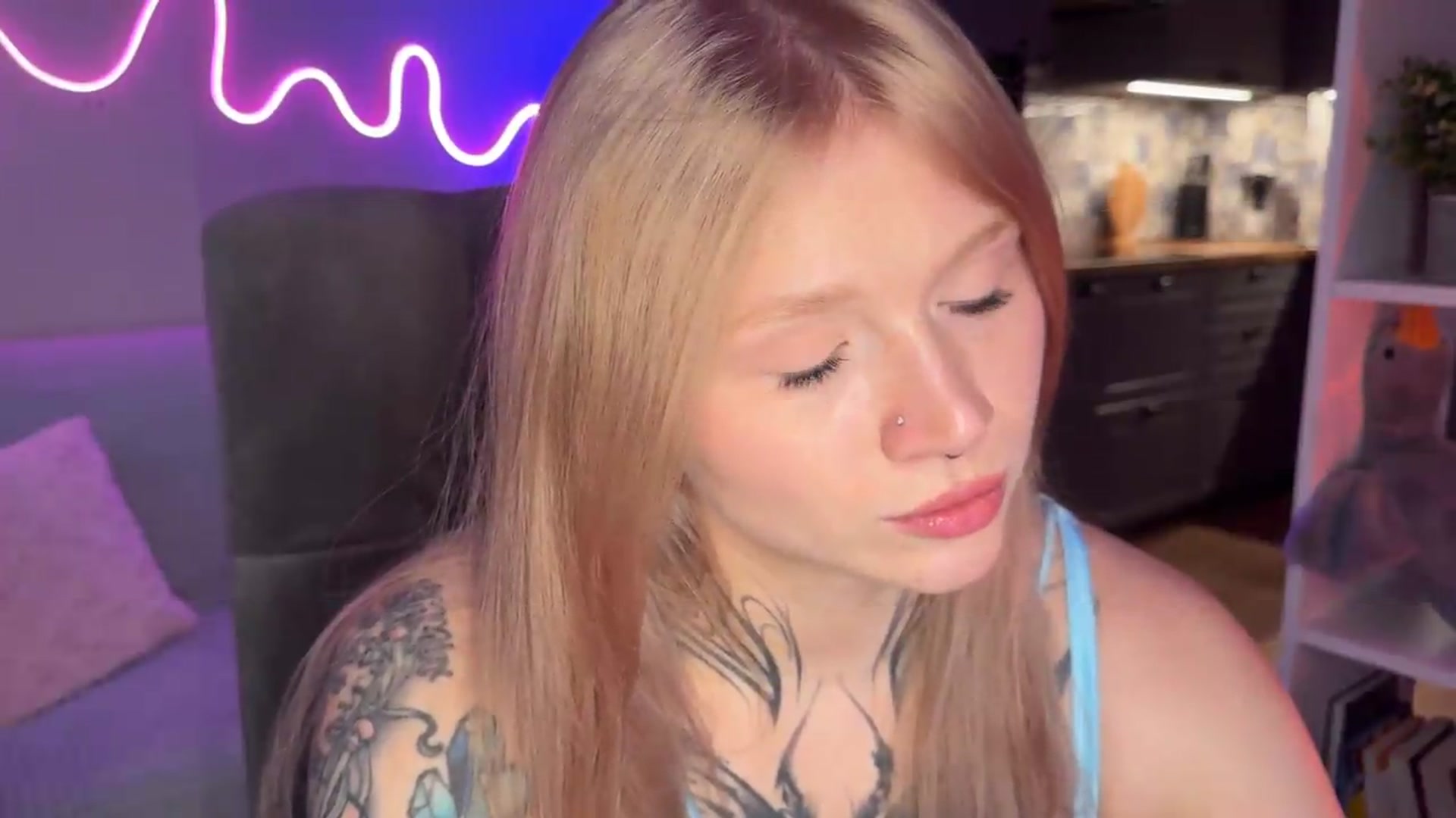 Gallery image thumbnail from euphoriadance's myfreecams stream on, 06/14/2026, 06:08 image 17 of 20