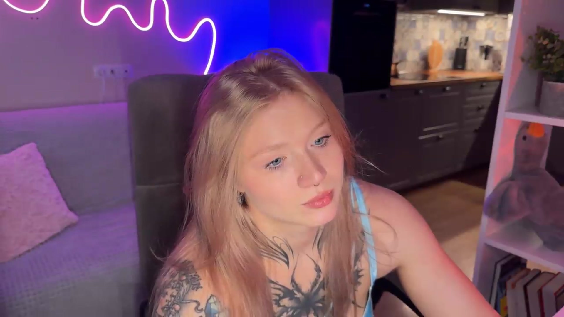 Gallery image thumbnail from euphoriadance's myfreecams stream on, 06/14/2026, 06:08 image 4 of 20