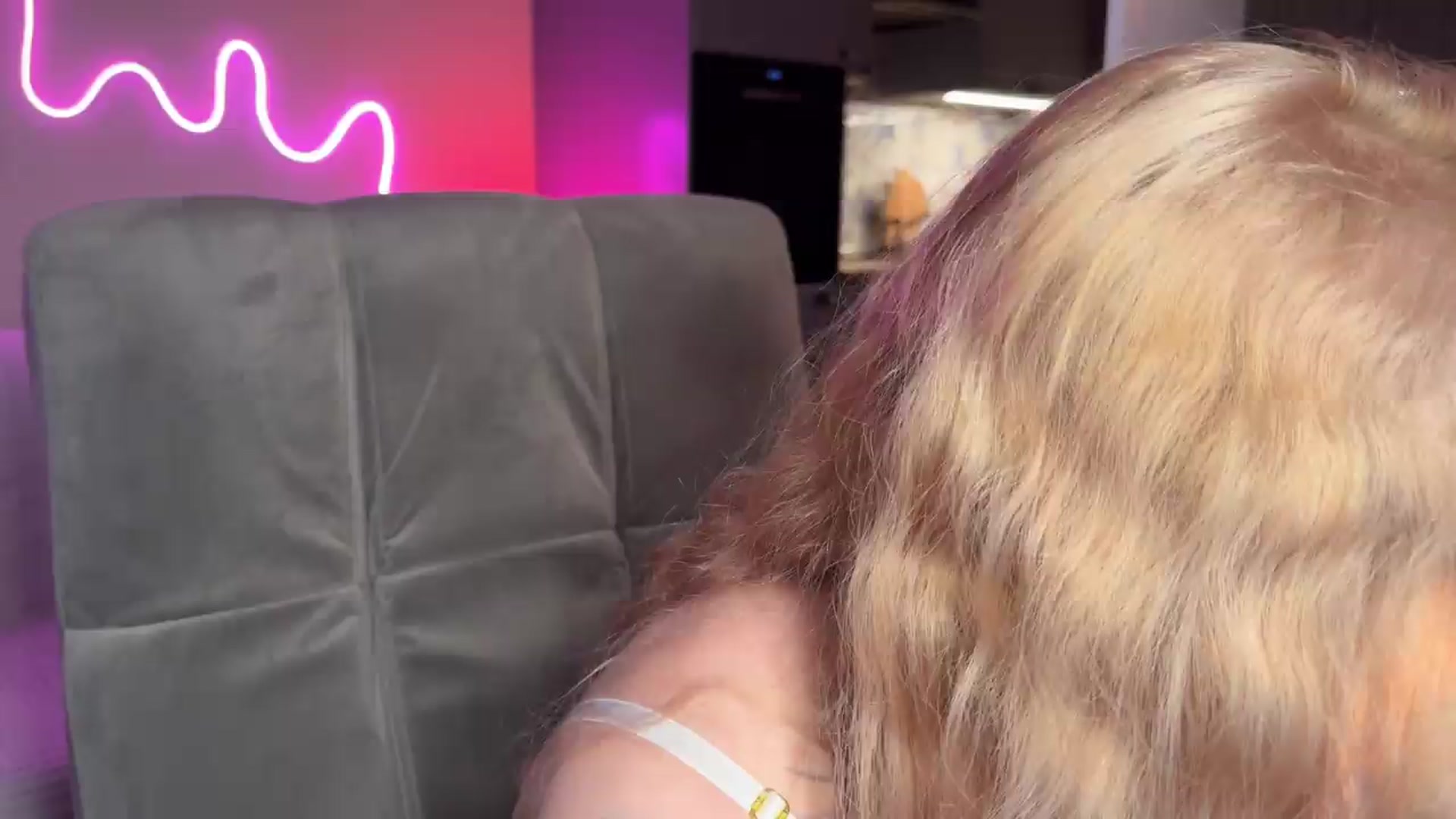 Gallery image thumbnail from euphoriadance's myfreecams stream on, 06/20/2026, 06:00 image 2 of 20