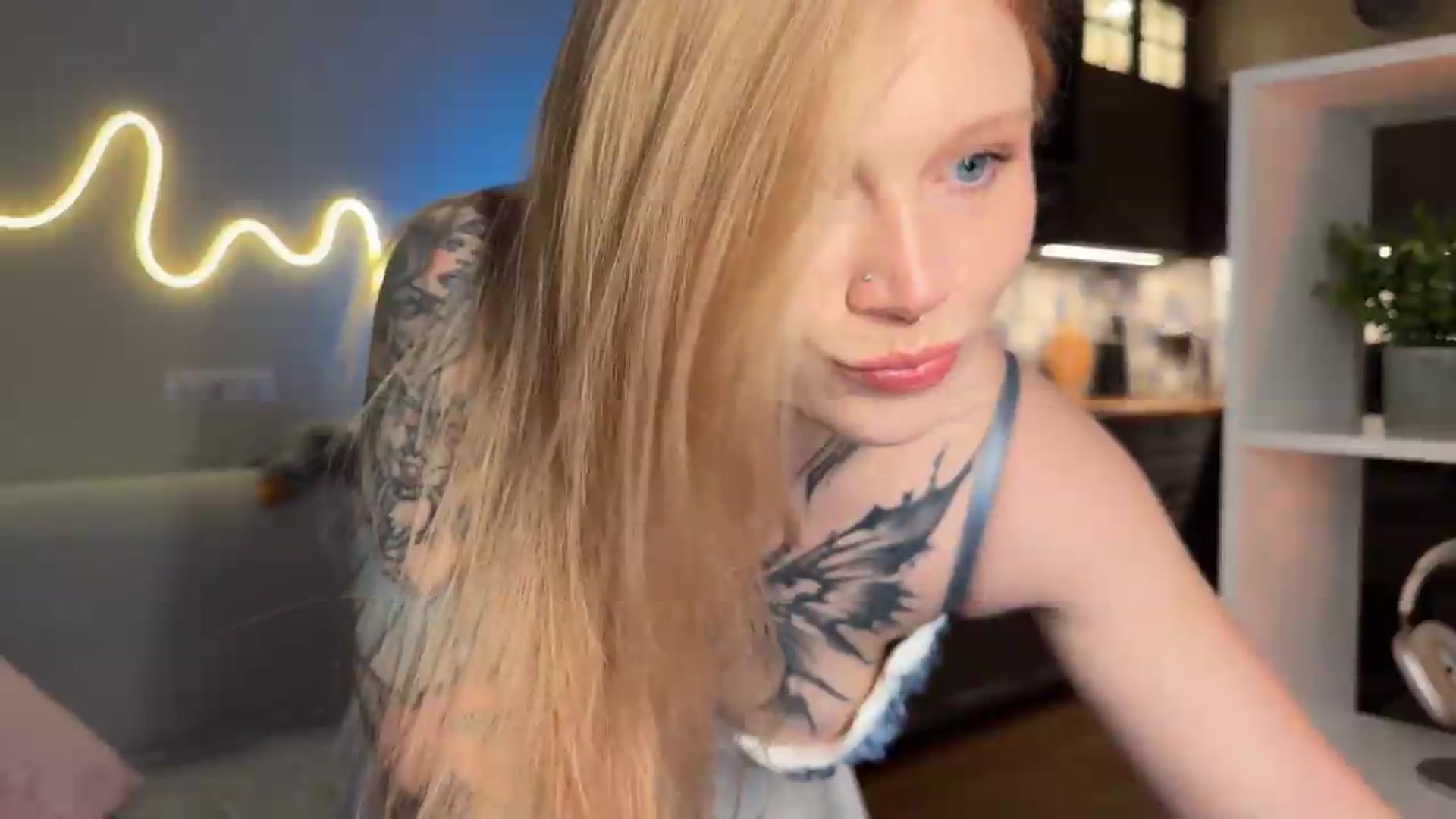 Gallery image thumbnail from euphoriadance's myfreecams stream on, 06/22/2026, 06:59 image 19 of 20