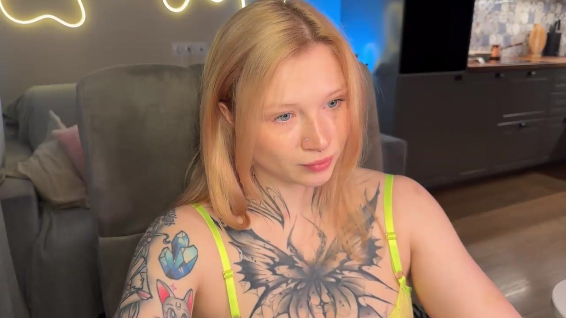 Gallery image thumbnail from euphoriadance's myfreecams stream on, 07/10/2026, 07:17 image 18 of 20