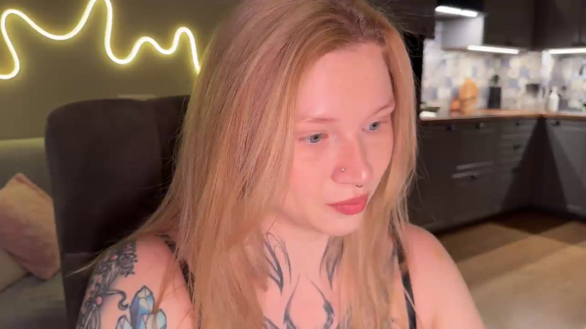 Gallery image thumbnail from euphoriadance's myfreecams stream on, 07/14/2026, 06:06 image 16 of 20
