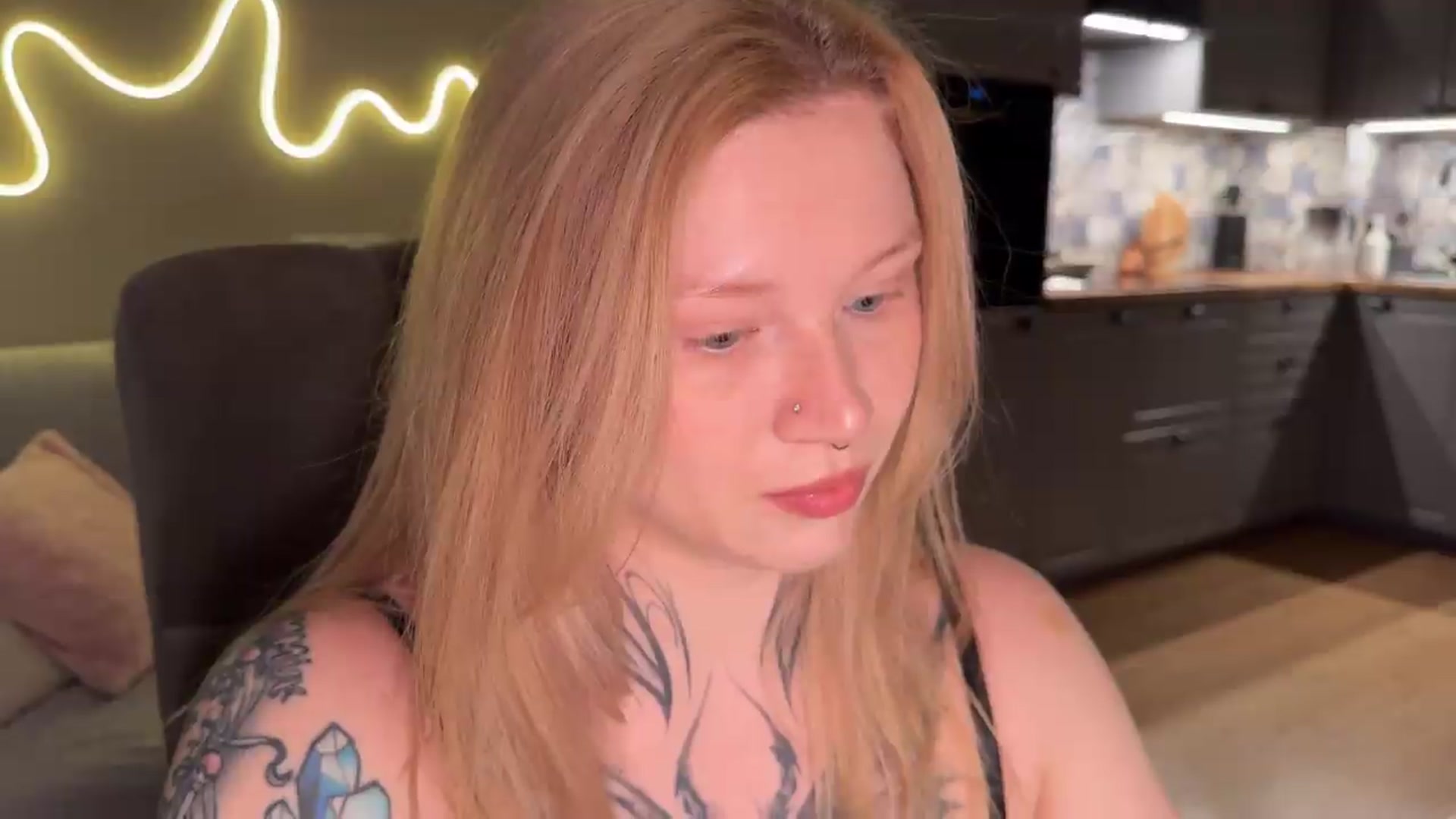 Gallery image thumbnail from euphoriadance's myfreecams stream on, 07/14/2026, 06:06 image 19 of 20