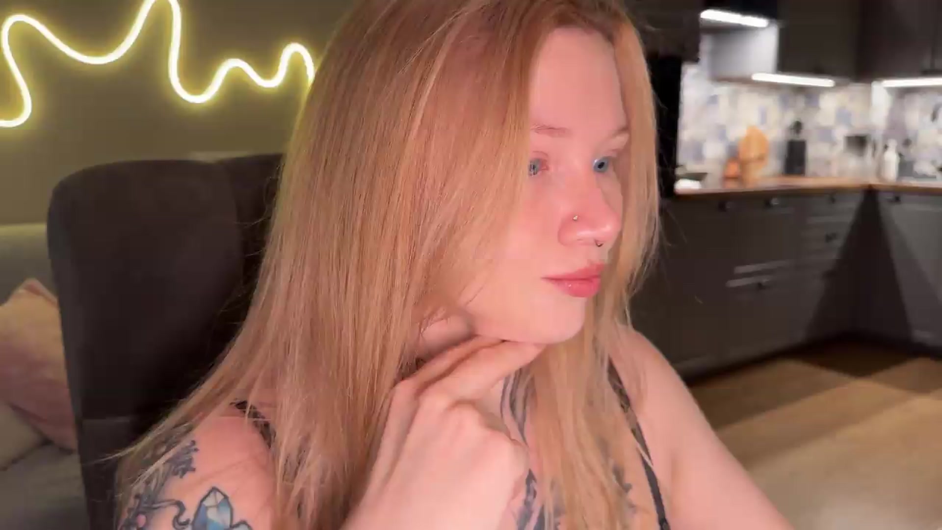 Gallery image thumbnail from euphoriadance's myfreecams stream on, 07/14/2026, 06:06 image 11 of 20