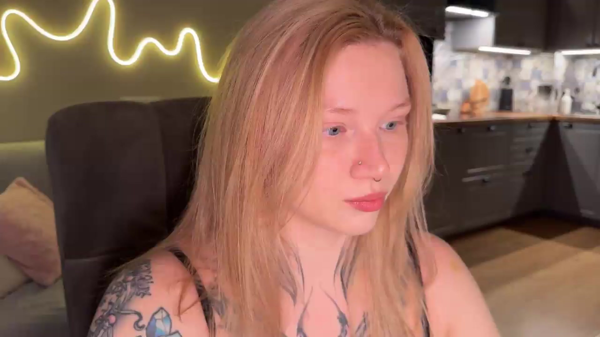 Gallery image thumbnail from euphoriadance's myfreecams stream on, 07/14/2026, 06:06 image 8 of 20