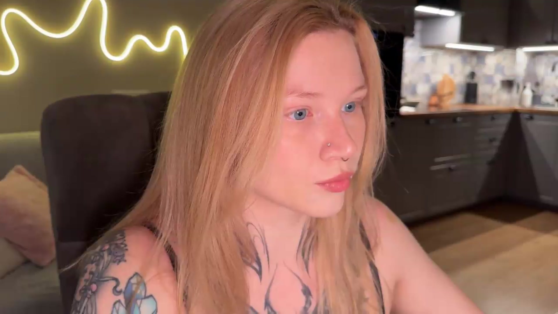 Gallery image thumbnail from euphoriadance's myfreecams stream on, 07/14/2026, 06:06 image 13 of 20