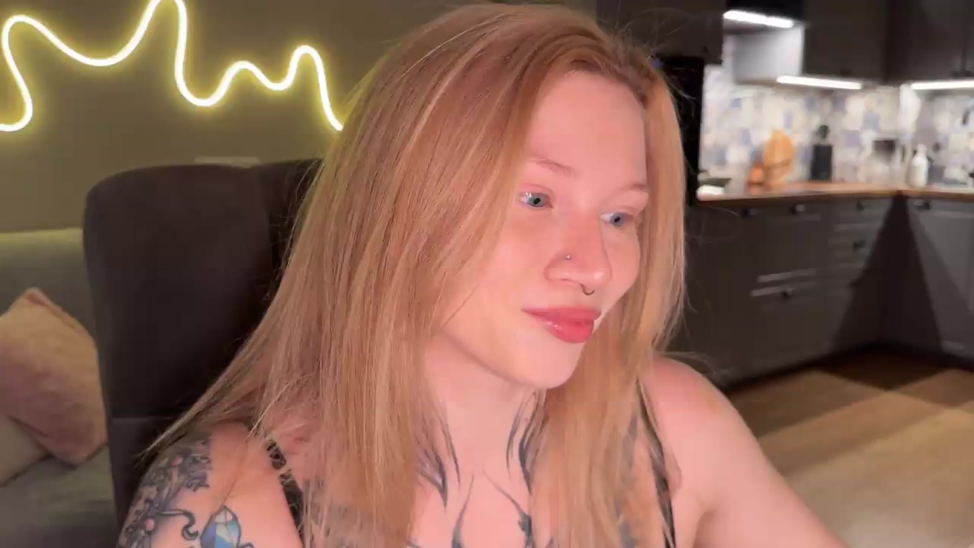 Gallery image thumbnail from euphoriadance's myfreecams stream on, 07/14/2026, 06:06 image 7 of 20