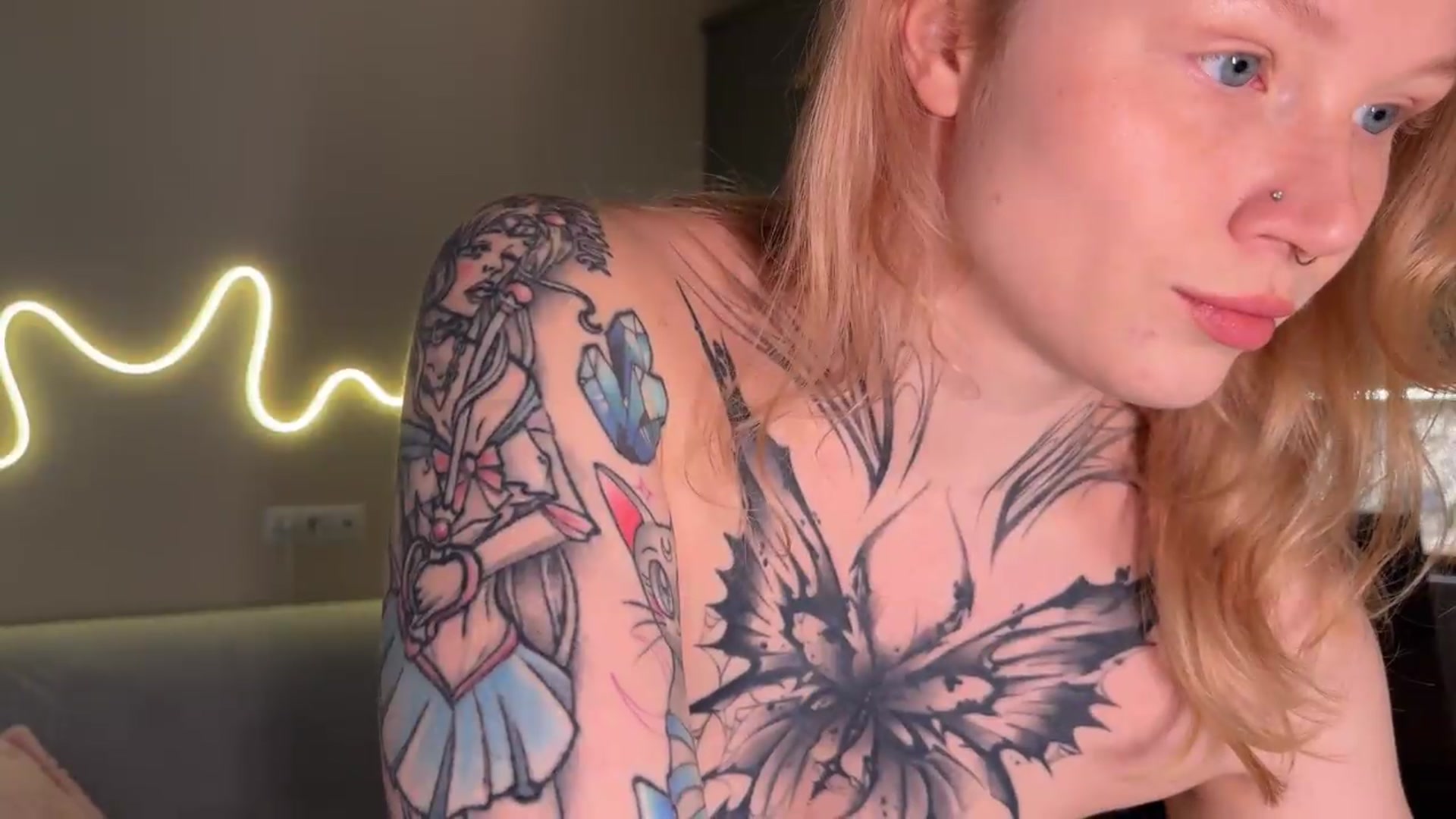 Gallery image thumbnail from euphoriadance's myfreecams stream on, 07/15/2026, 07:57 image 13 of 20