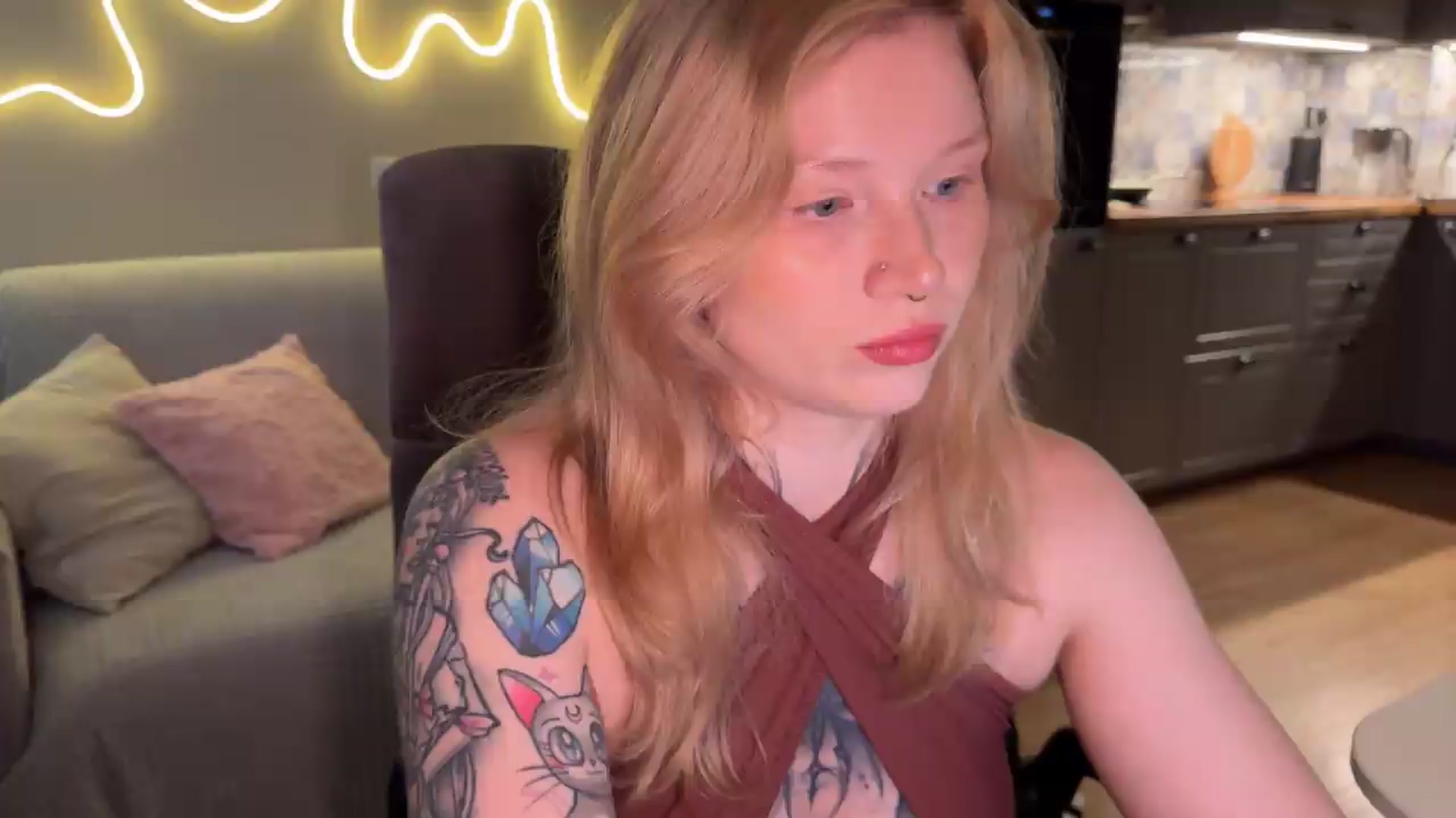 Gallery image thumbnail from euphoriadance's myfreecams stream on, 07/18/2026, 08:01 image 7 of 20