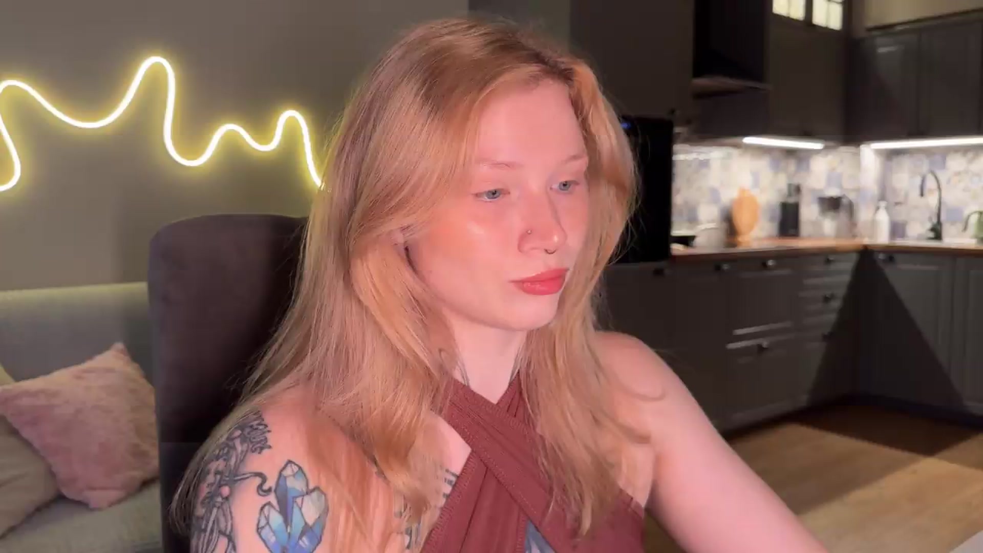 Gallery image thumbnail from euphoriadance's myfreecams stream on, 07/18/2026, 08:01 image 1 of 20