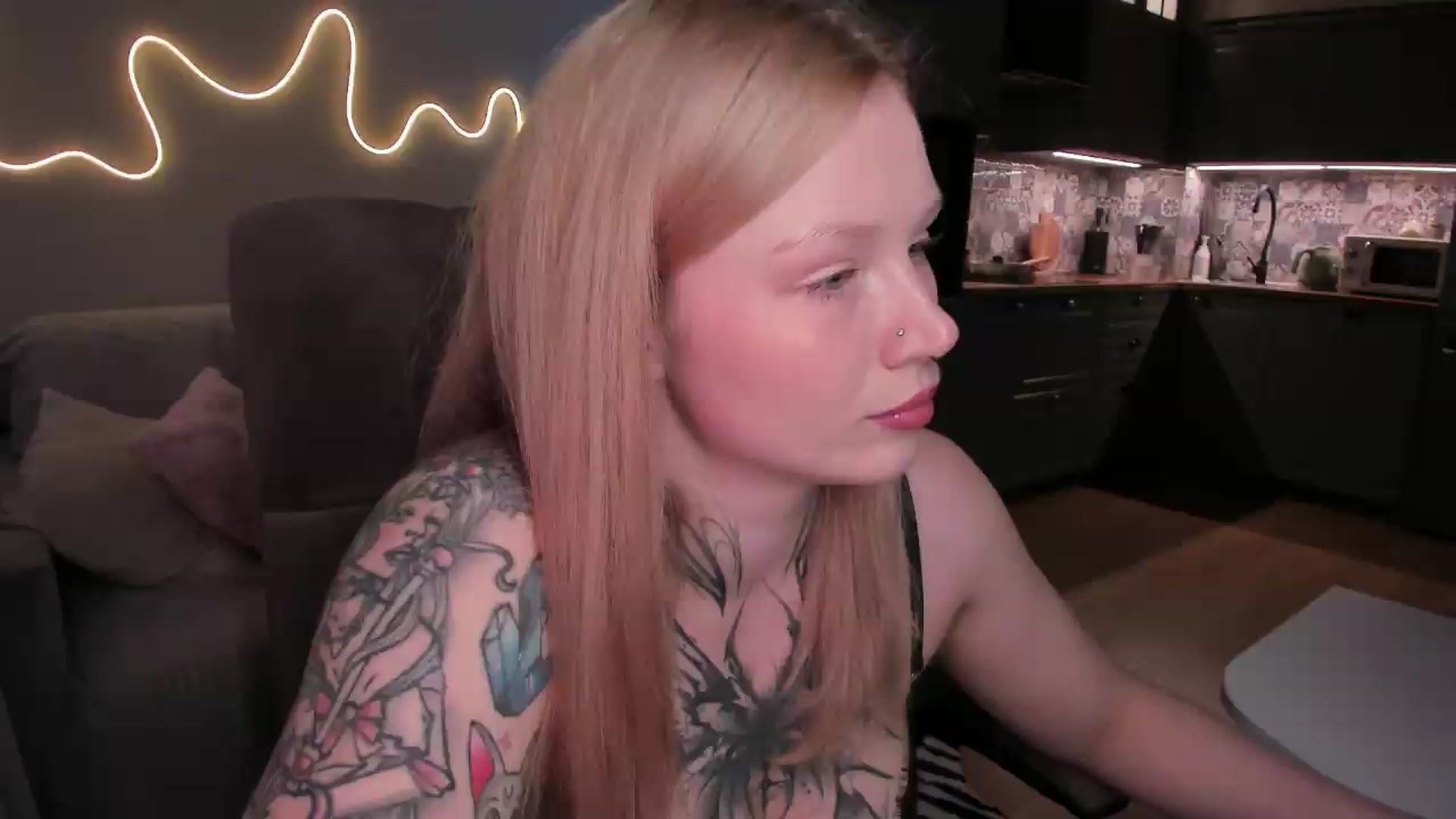 Gallery image thumbnail from euphoriadance's myfreecams stream on, 07/23/2026, 09:02 image 20 of 20