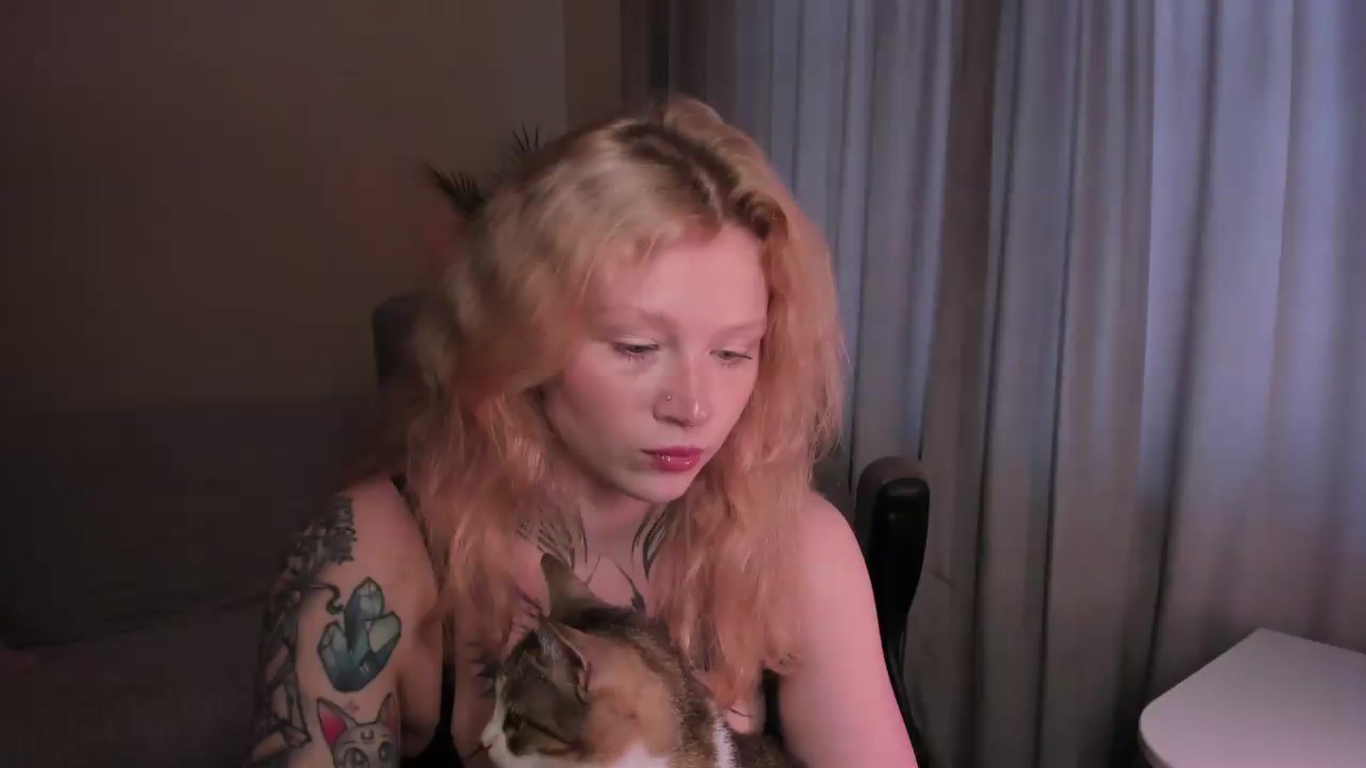 Gallery image thumbnail from euphoriadance's myfreecams stream on, 07/31/2026, 07:29 image 4 of 20