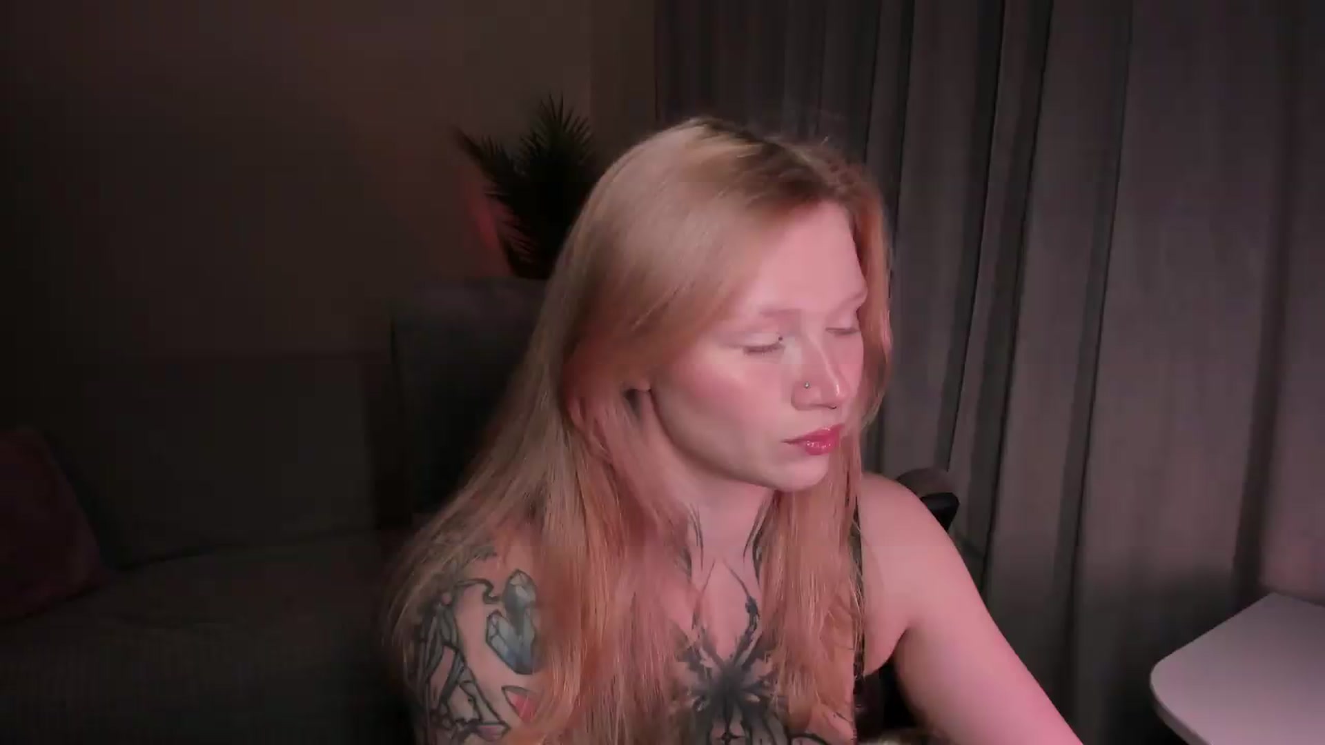 Gallery image thumbnail from euphoriadance's myfreecams stream on, 08/01/2026, 05:21 image 2 of 20