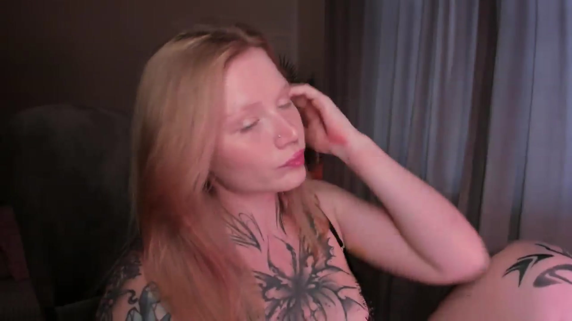 Gallery image thumbnail from euphoriadance's myfreecams stream on, 08/01/2026, 06:52 image 7 of 20