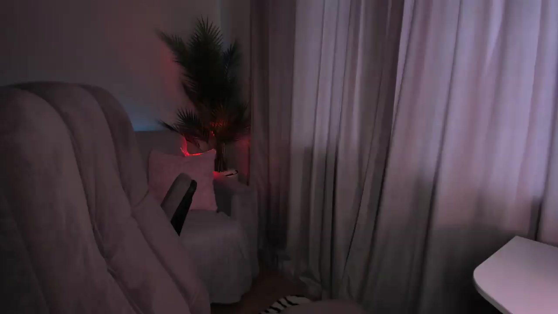 Gallery image thumbnail from euphoriadance's myfreecams stream on, 08/06/2026, 08:58 image 9 of 20