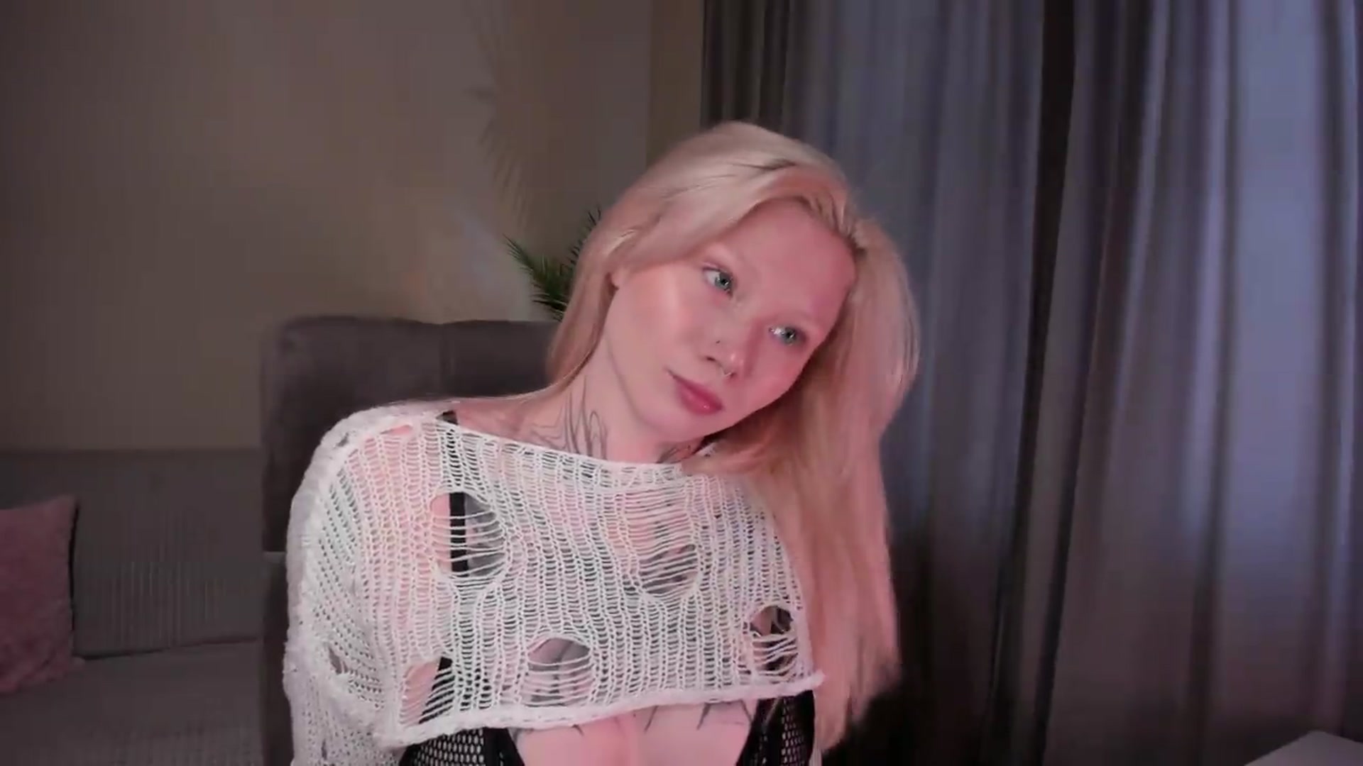 Gallery image thumbnail from euphoriadance's myfreecams stream on, 08/27/2026, 06:04 image 4 of 20