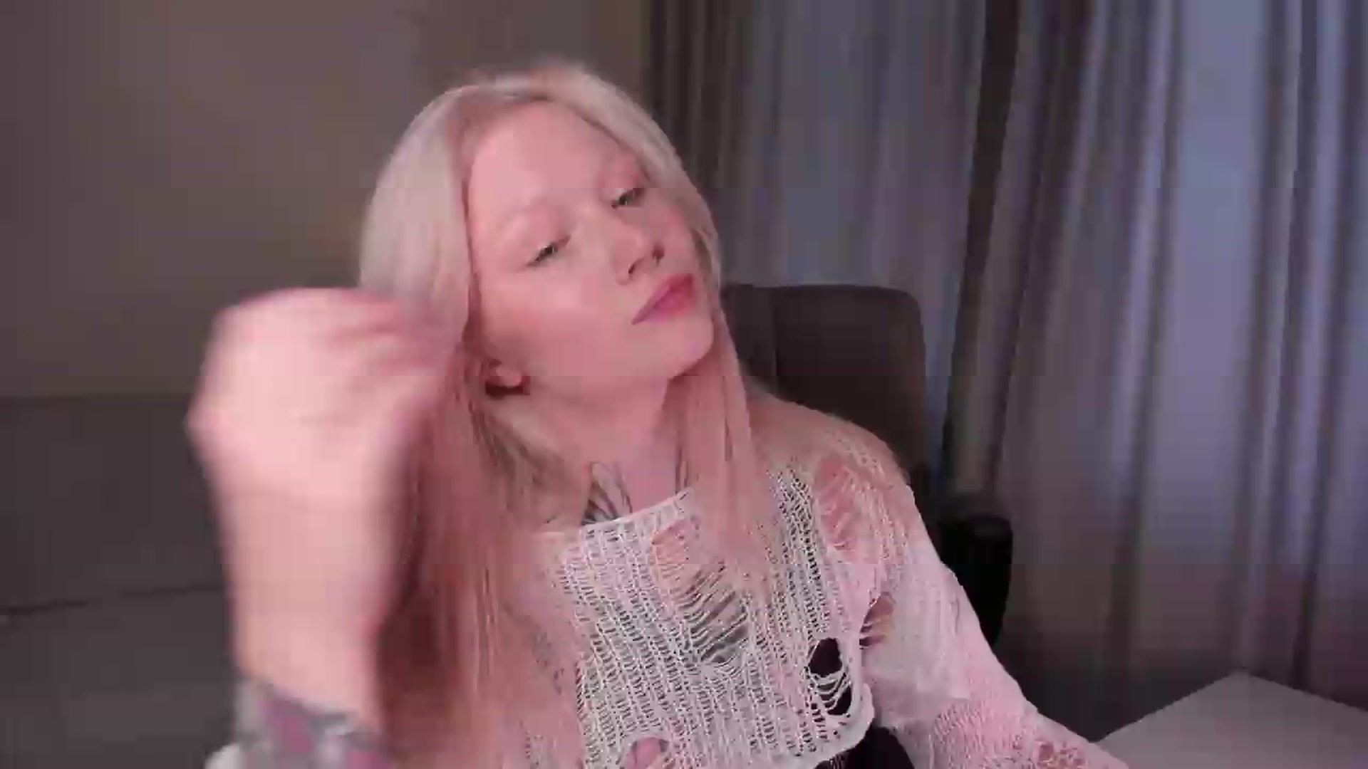 Gallery image thumbnail from euphoriadance's myfreecams stream on, 08/27/2026, 06:04 image 1 of 20