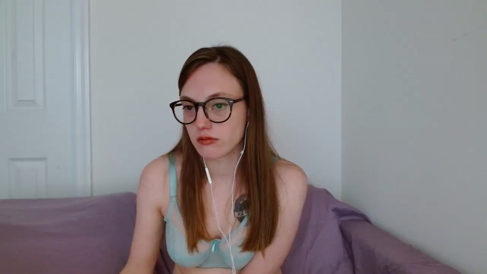 Gallery image thumbnail from eve_messed_up's myfreecams stream on, 01/16/2025, 14:43 image 10 of 20