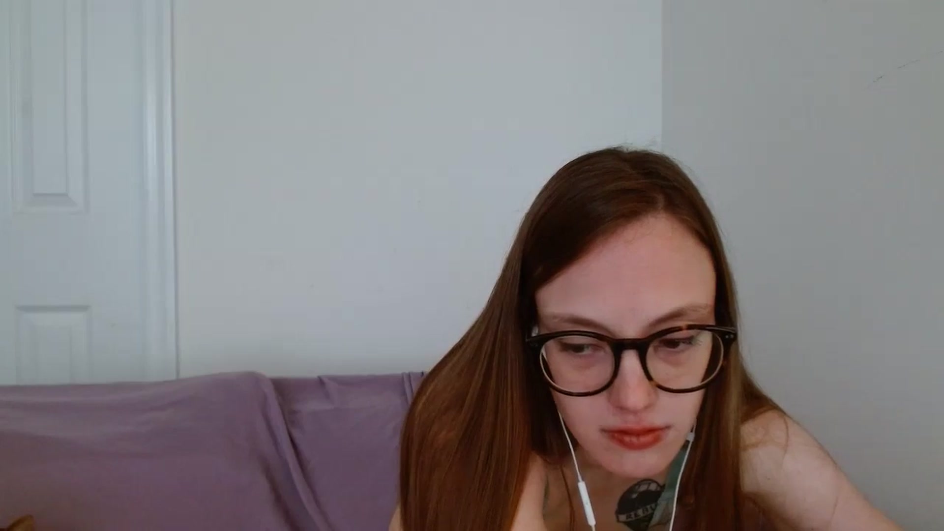 Gallery image thumbnail from eve_messed_up's myfreecams stream on, 01/16/2025, 15:09 image 5 of 20
