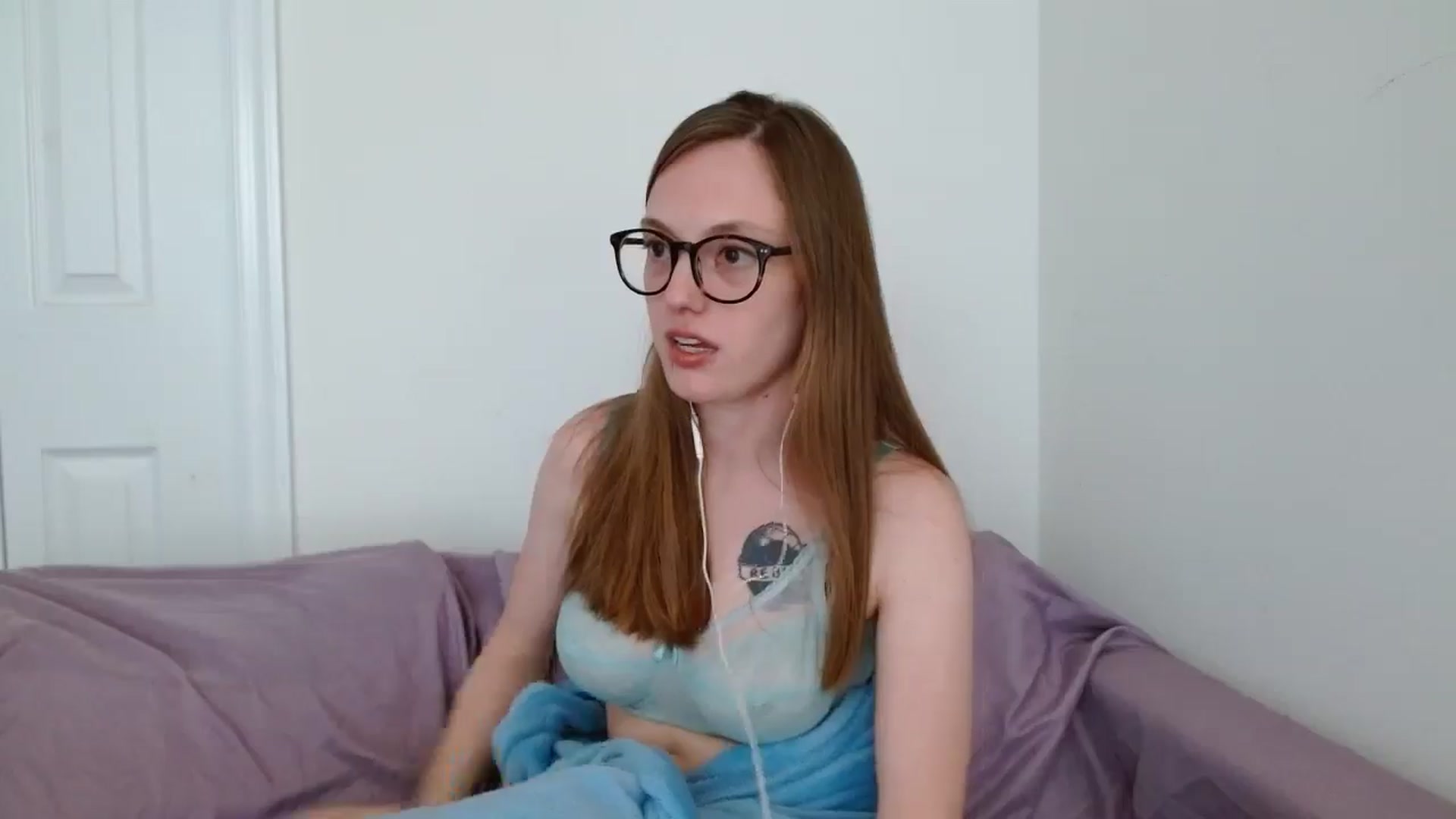 Gallery image thumbnail from eve_messed_up's myfreecams stream on, 01/16/2025, 16:55 image 14 of 20
