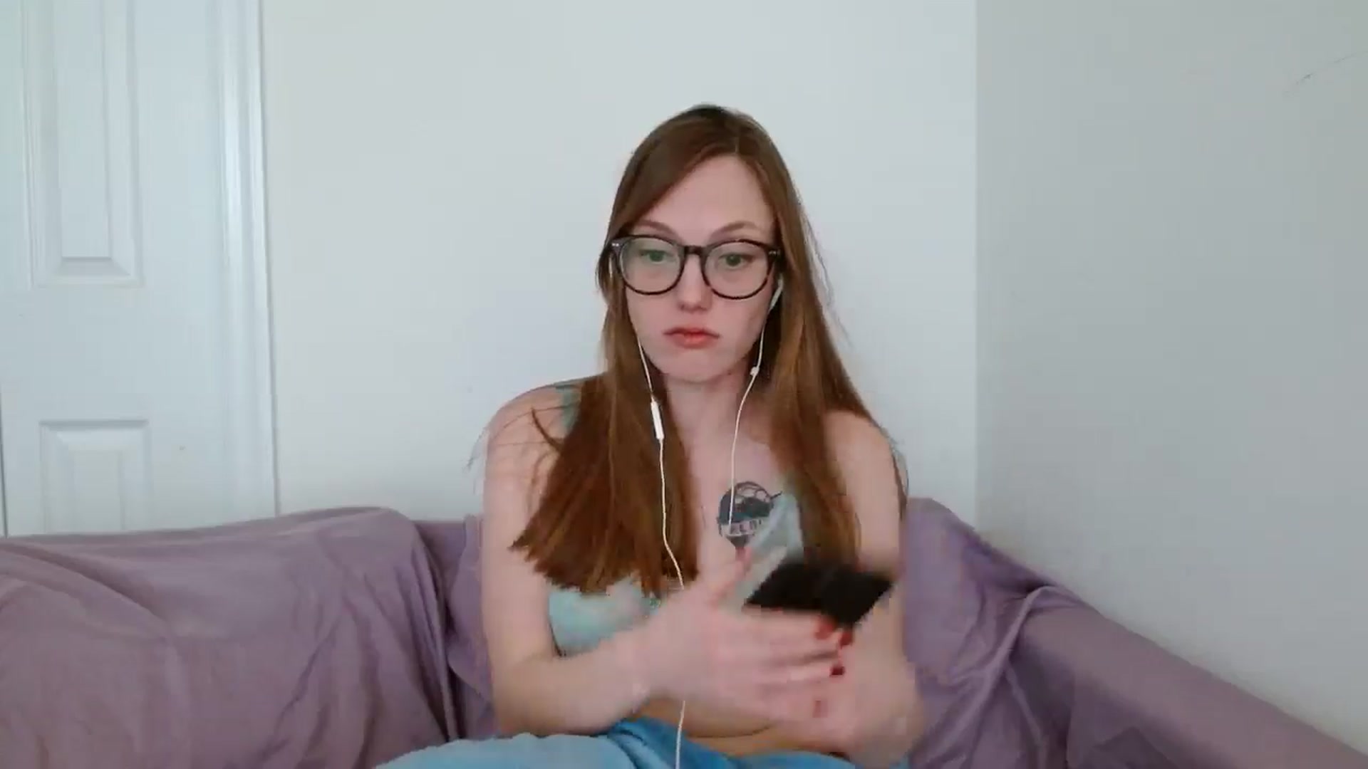 Gallery image thumbnail from eve_messed_up's myfreecams stream on, 01/16/2025, 16:55 image 13 of 20