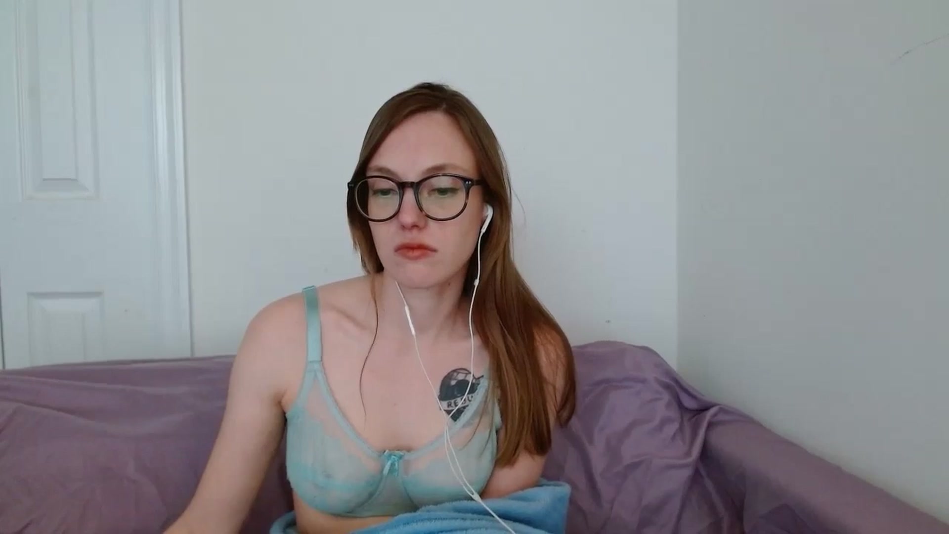 Gallery image thumbnail from eve_messed_up's myfreecams stream on, 01/16/2025, 16:55 image 3 of 20