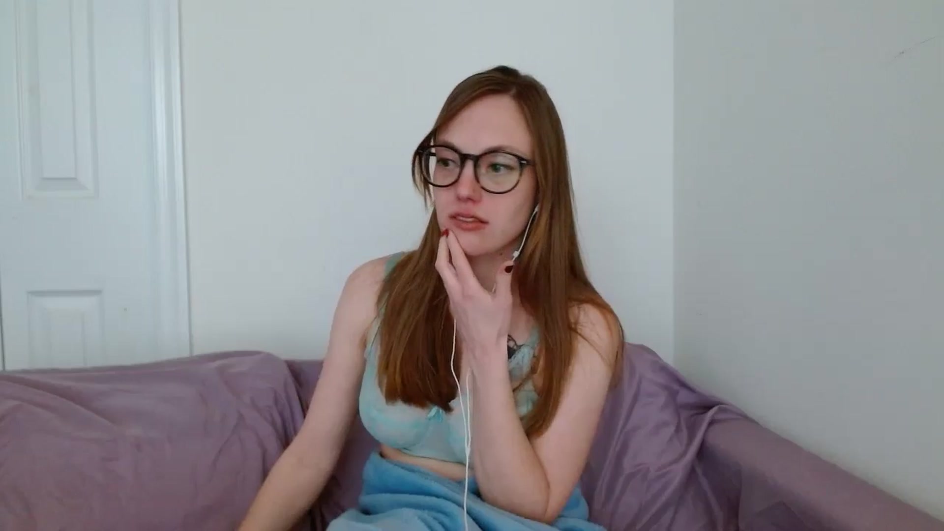 Gallery image thumbnail from eve_messed_up's myfreecams stream on, 01/16/2025, 16:55 image 5 of 20