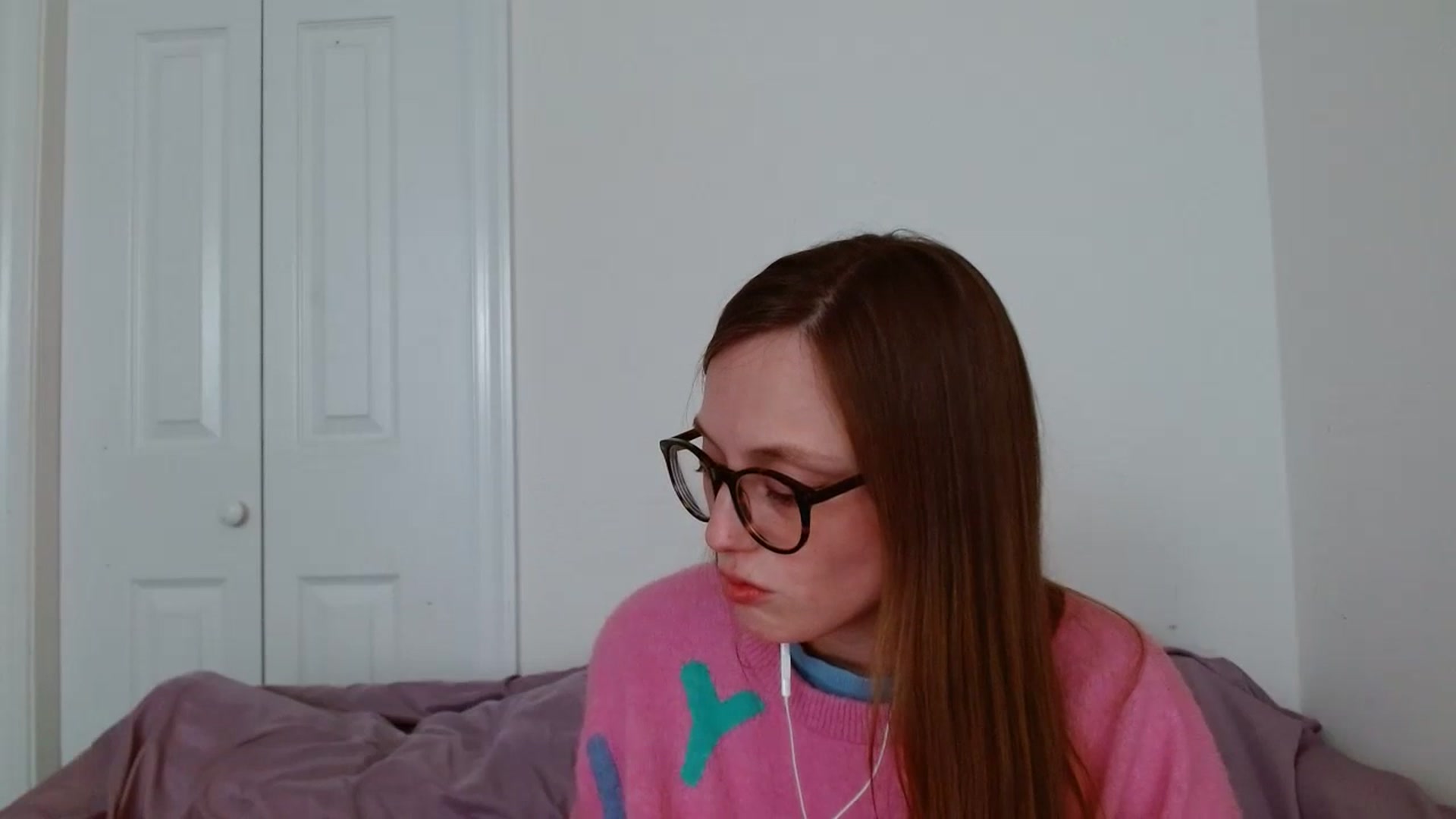 Gallery image thumbnail from eve_messed_up's myfreecams stream on, 01/16/2025, 20:57 image 19 of 20