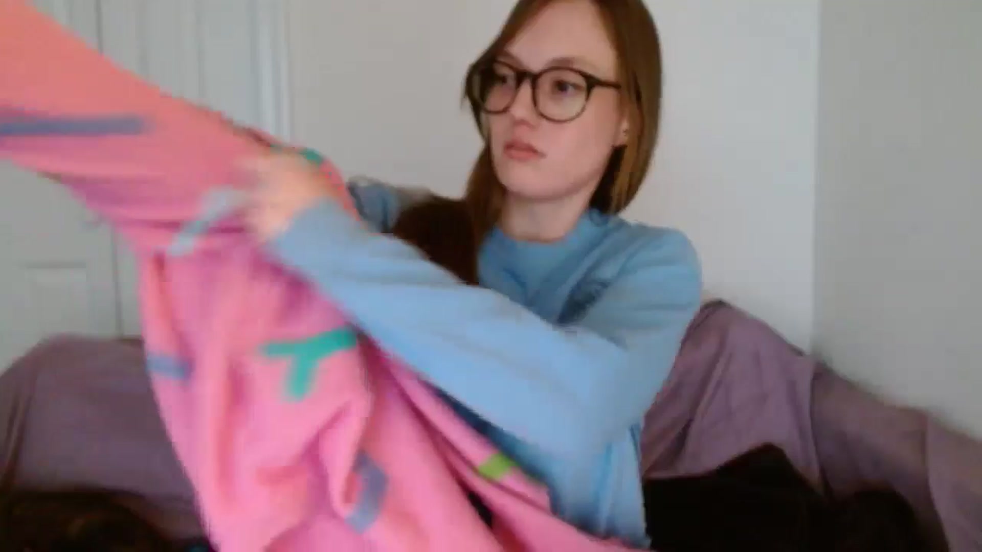 Gallery image thumbnail from eve_messed_up's myfreecams stream on, 01/16/2025, 22:04 image 17 of 20