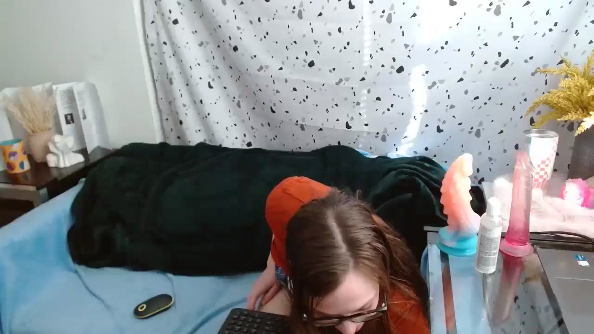 Gallery image thumbnail from eve_messed_up's myfreecams stream on, 01/22/2025, 14:27 image 7 of 20