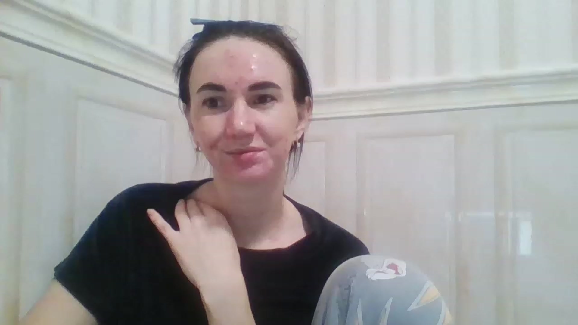 Gallery image thumbnail from evil_demon94's myfreecams stream on, 12/23/2022, 20:35 image 1 of 20
