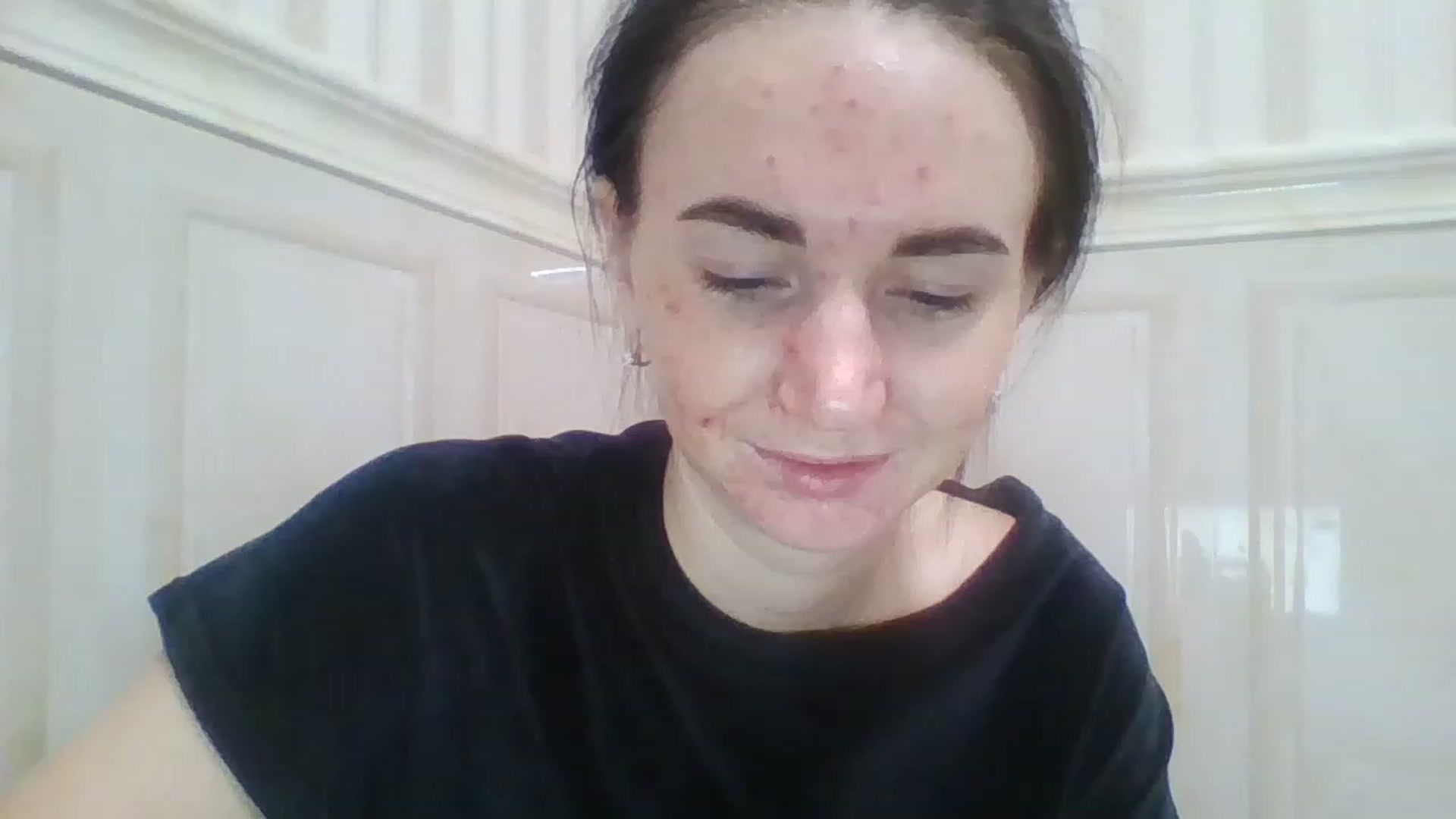 Gallery image thumbnail from evil_demon94's myfreecams stream on, 12/23/2022, 20:35 image 17 of 20