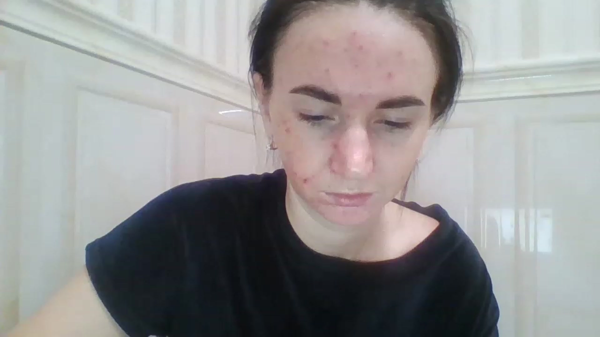 Gallery image thumbnail from evil_demon94's myfreecams stream on, 12/23/2022, 20:35 image 13 of 20