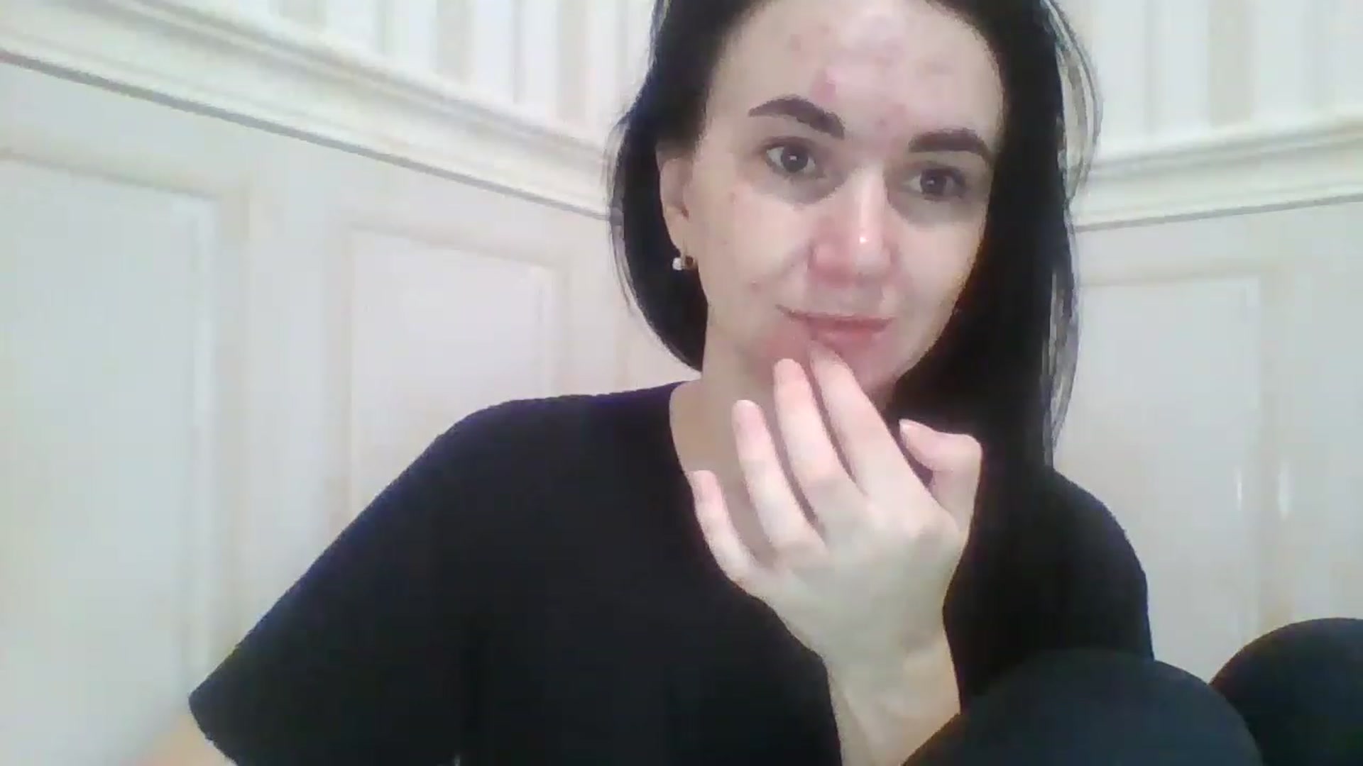 Gallery image thumbnail from evil_demon94's myfreecams stream on, 12/25/2022, 15:20 image 7 of 20